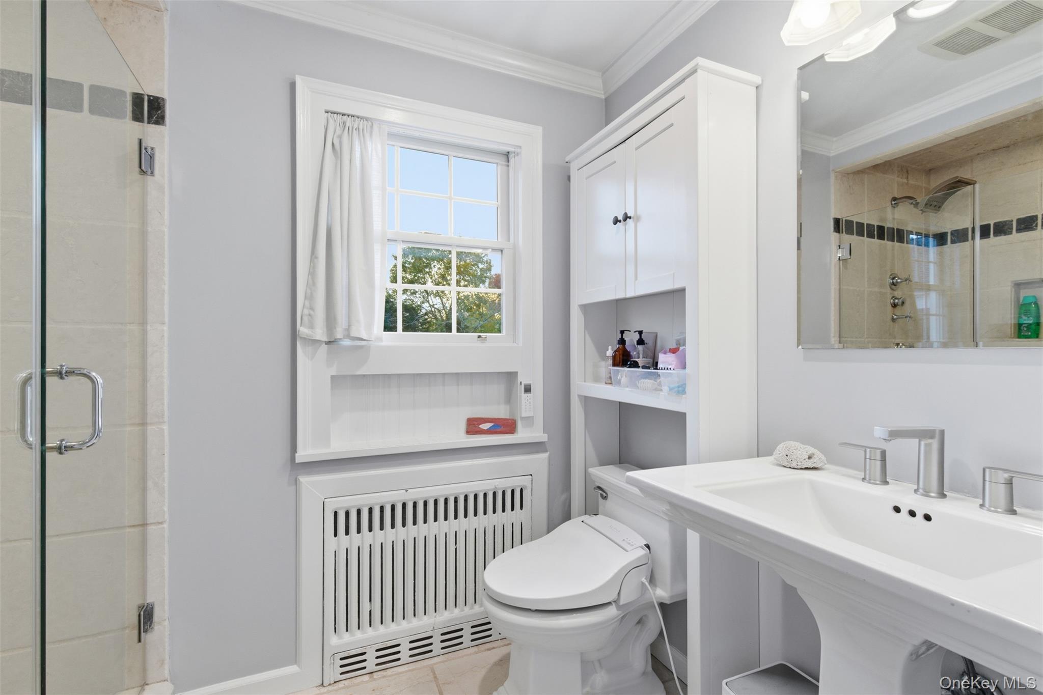 30 Lawrence Lane, Bay Shore, NY 11706