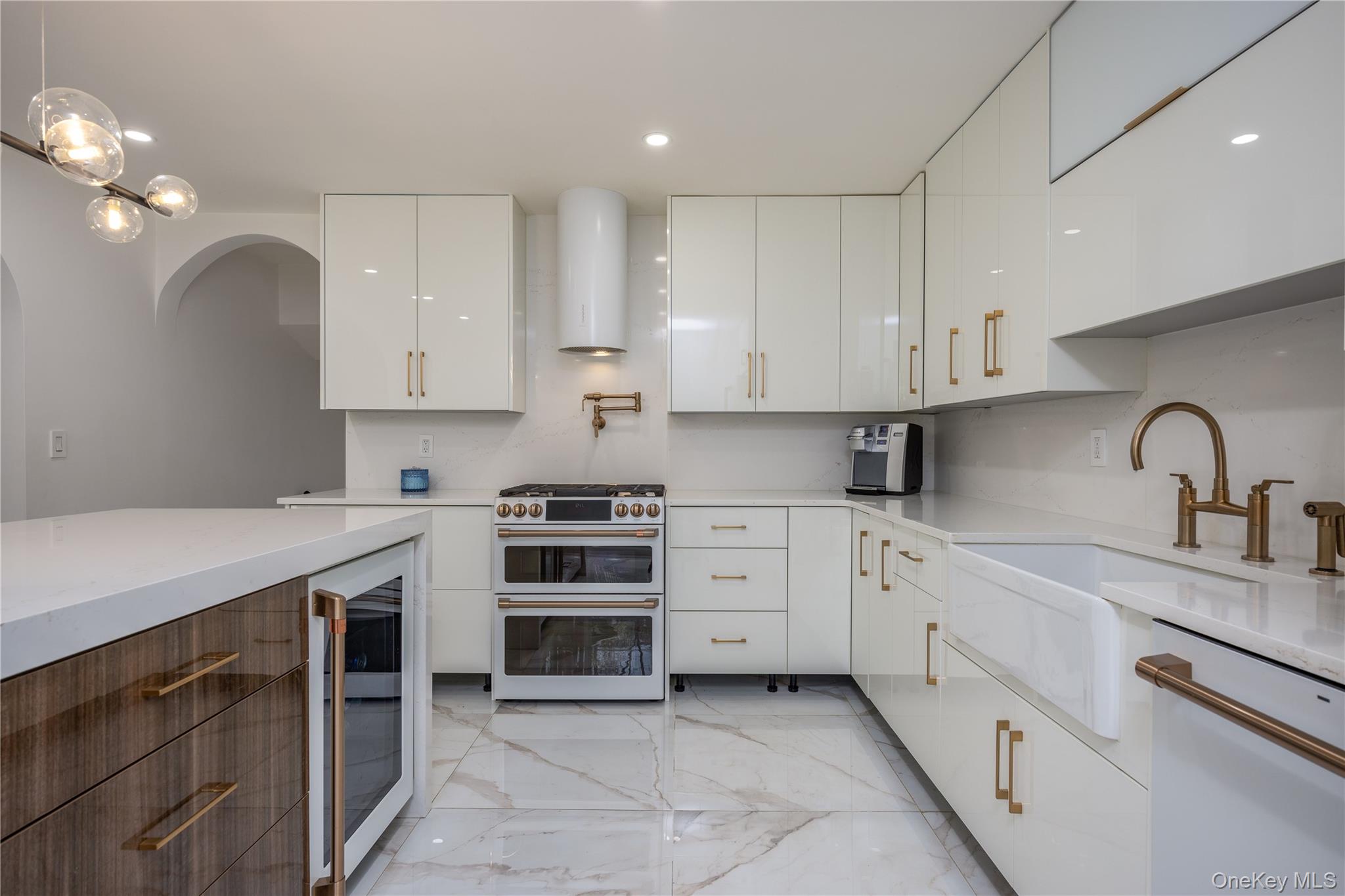 79 Tennyson Drive, Nanuet, NY 10954