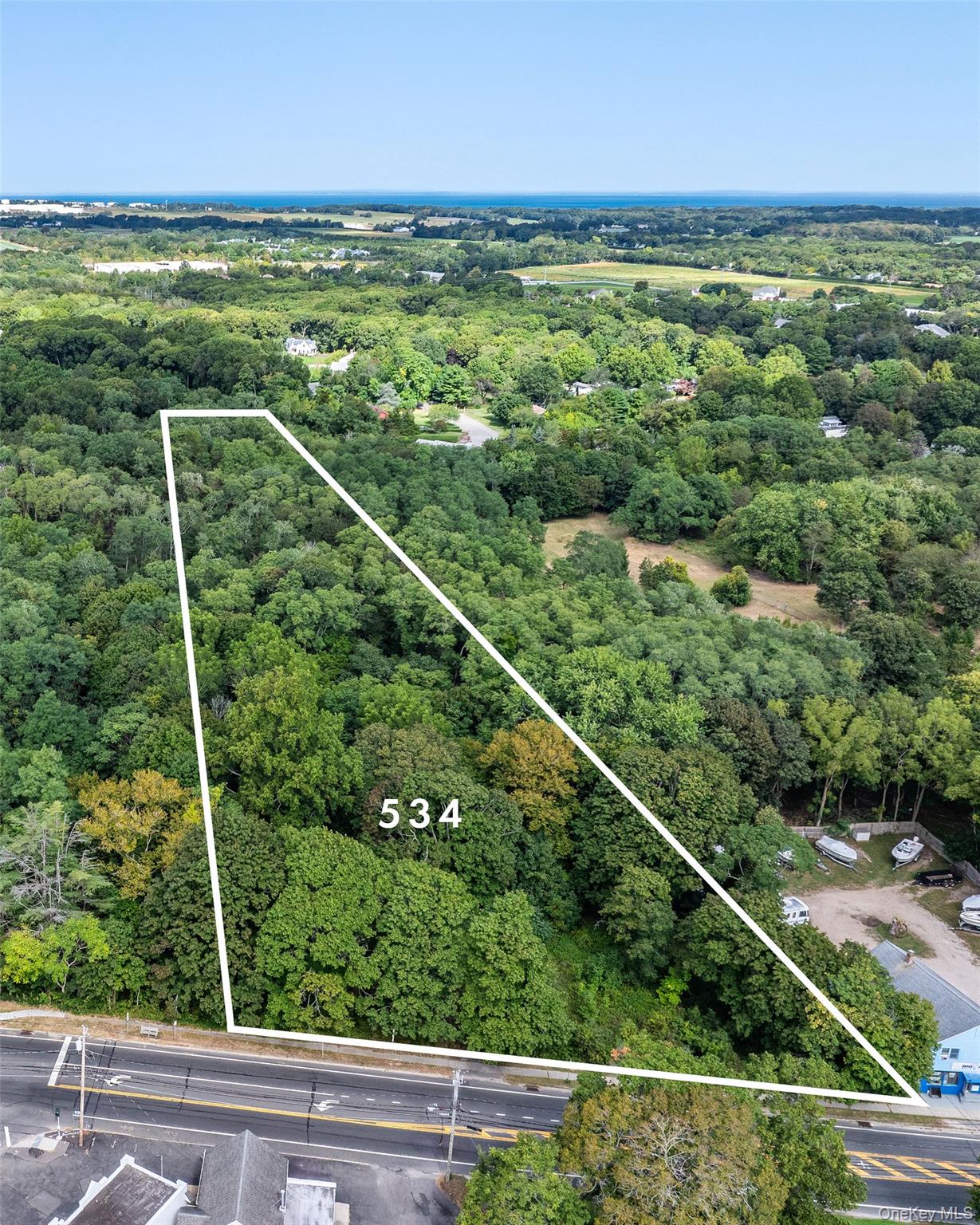 534 Main Road, Aquebogue, NY 11931