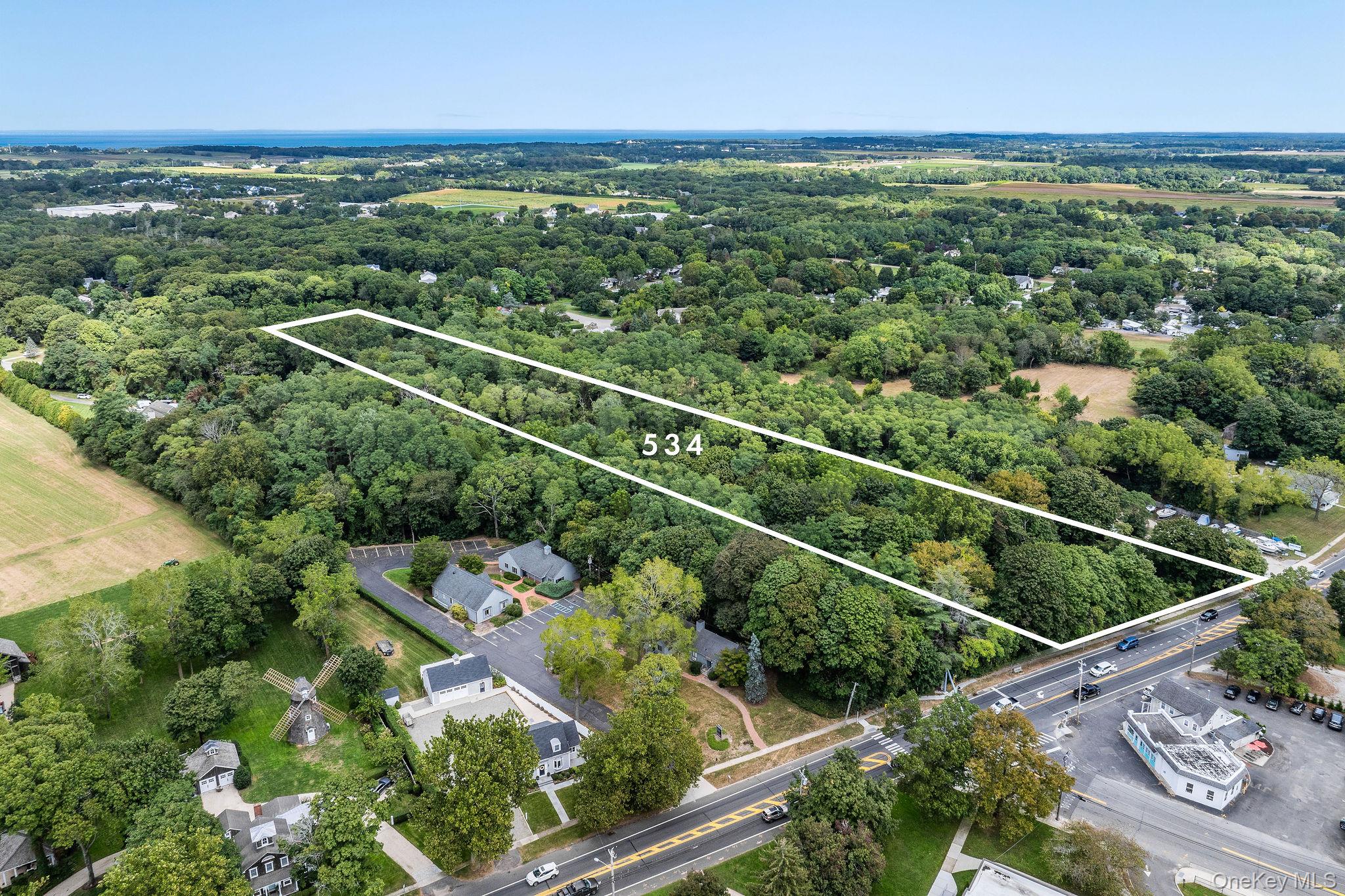 534 Main Road, Aquebogue, NY 11931