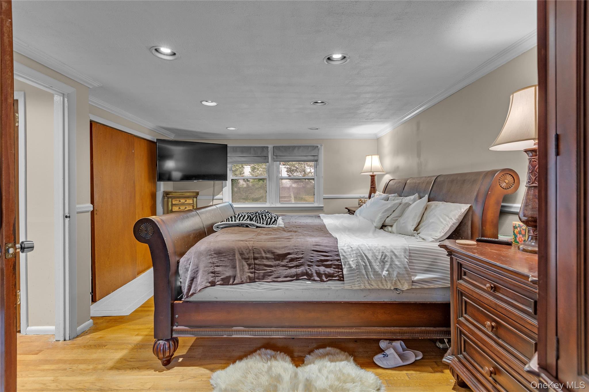 263 Melville Road, Huntington, NY 11746