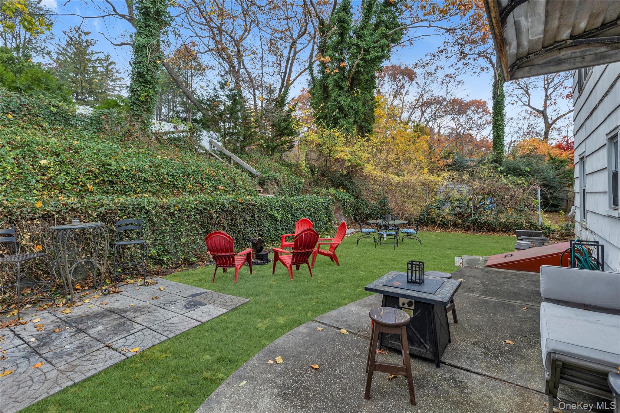 263 Melville Road, Huntington, NY 11746