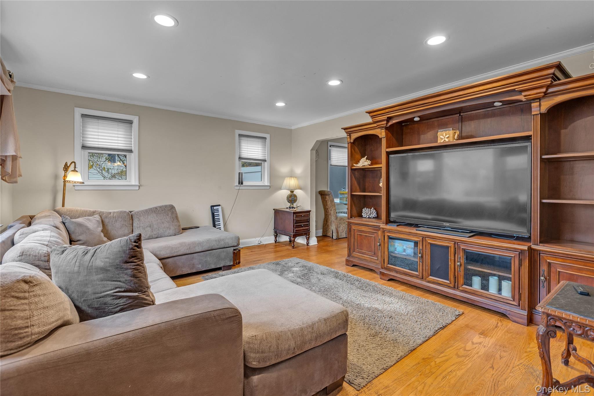 263 Melville Road, Huntington, NY 11746