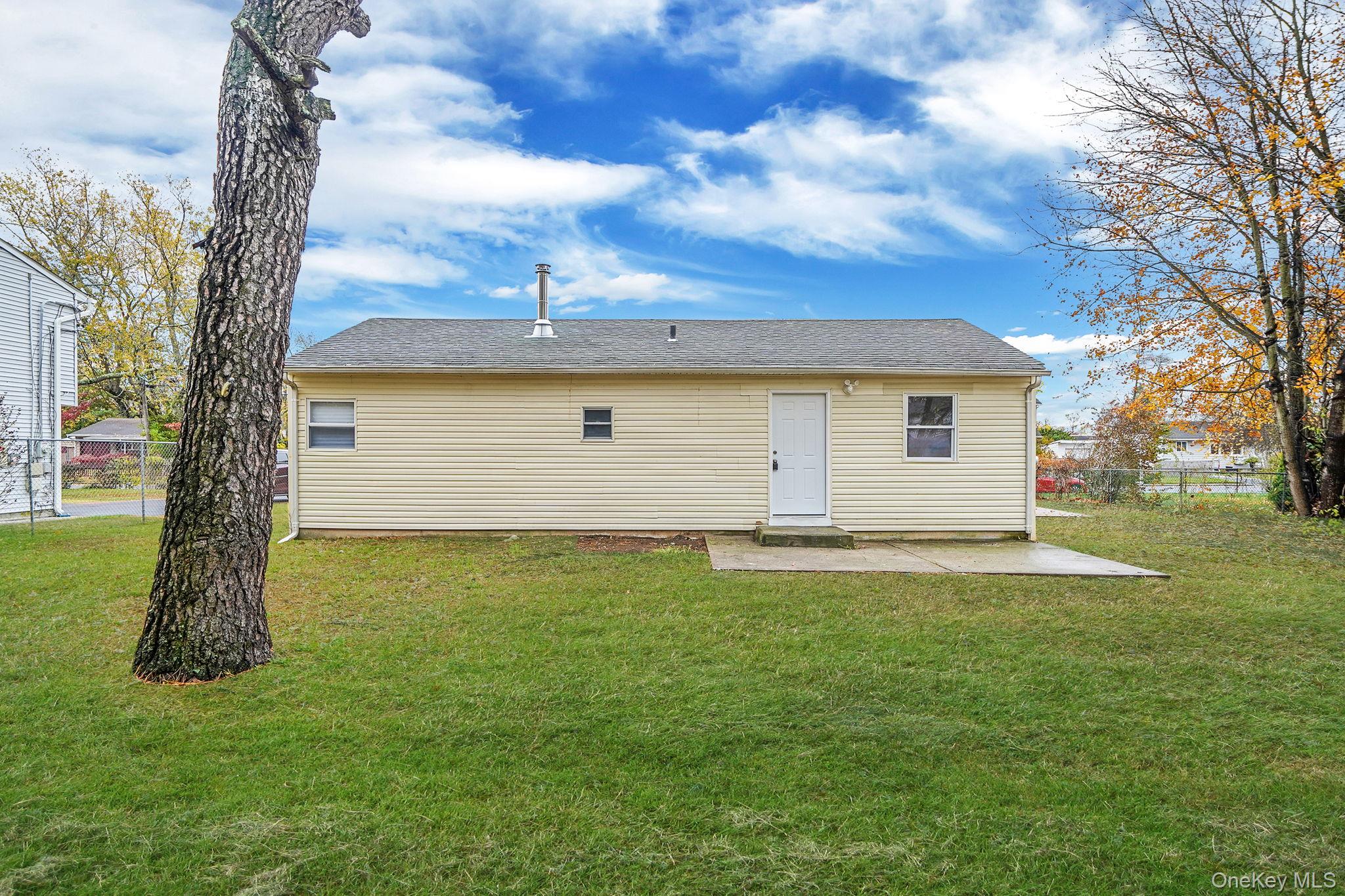 111 Merrill Street, Brentwood, NY 11717