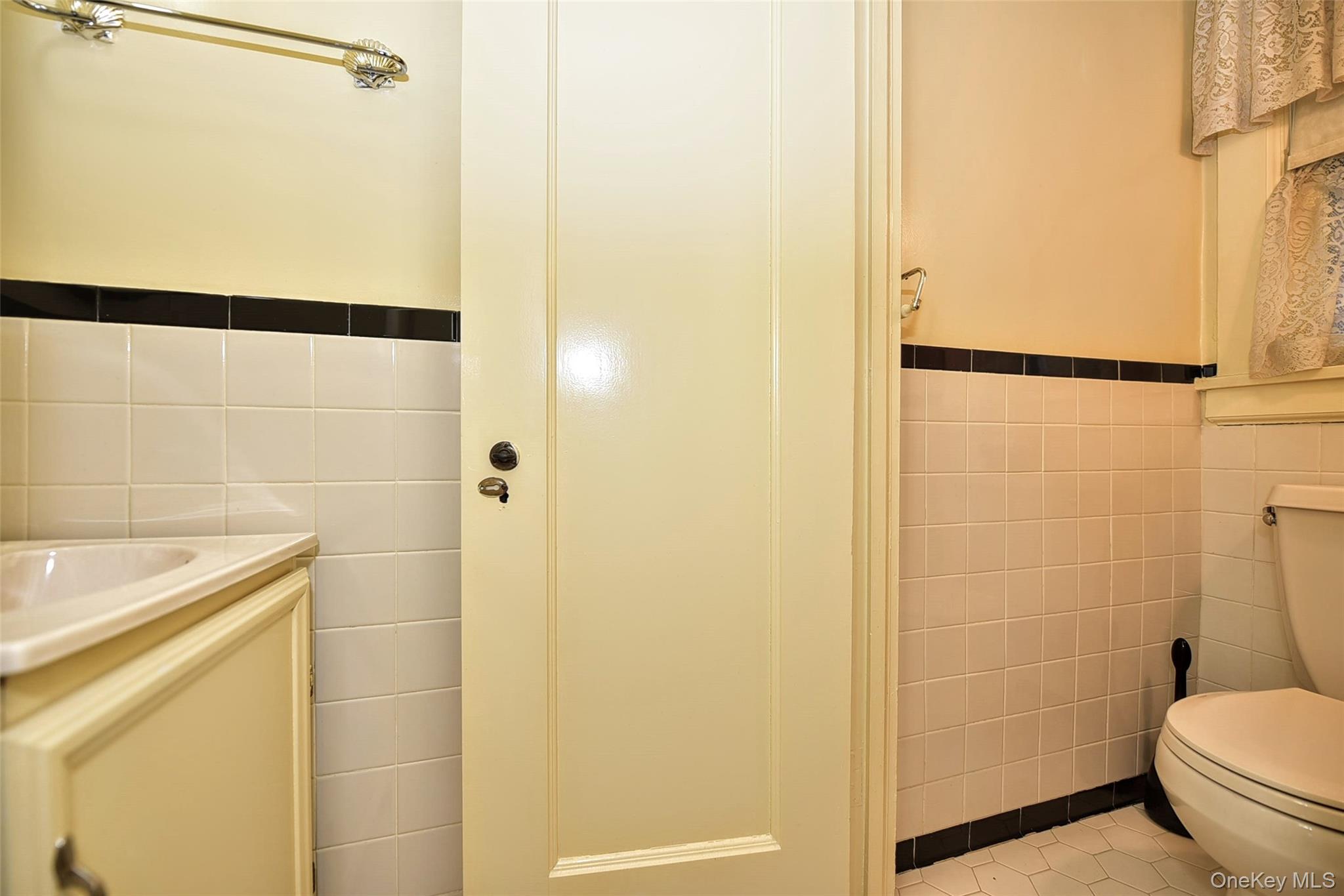 85 Battle Avenue, White Plains, NY 10606