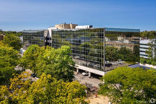 111 Great Neck Rd # 201 K, Great Neck, NY 11021