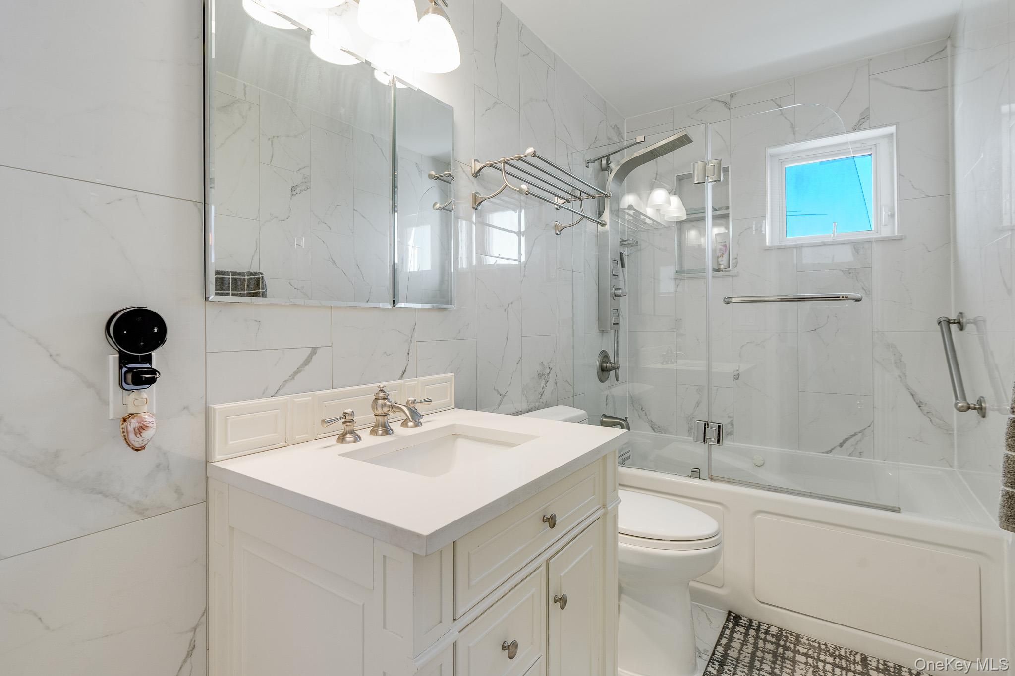 904 Dean Avenue, Bronx, NY 10465