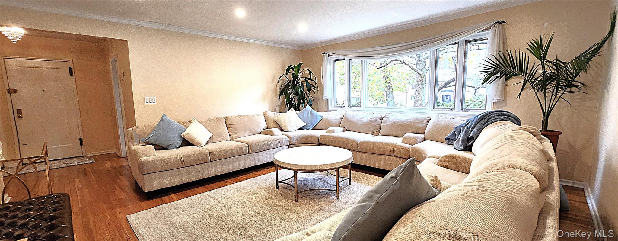 54 Lawrence Drive # A, White Plains, NY 10603