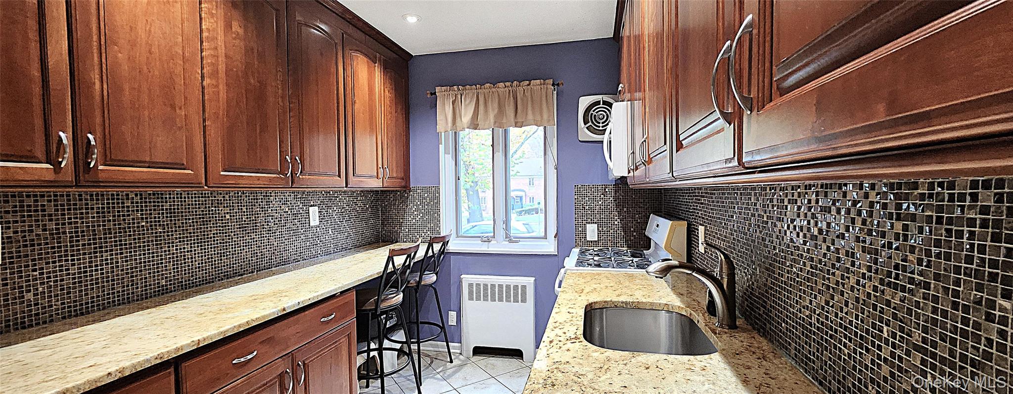 54 Lawrence Drive # A, White Plains, NY 10603