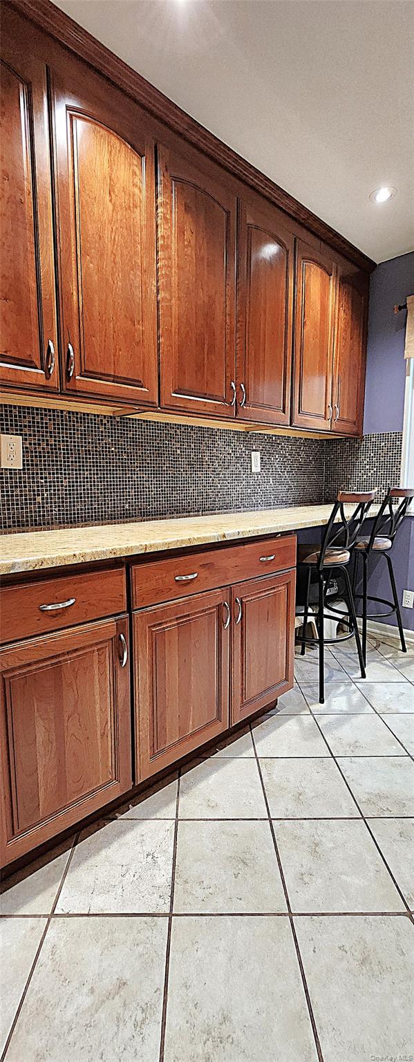 54 Lawrence Drive # A, White Plains, NY 10603