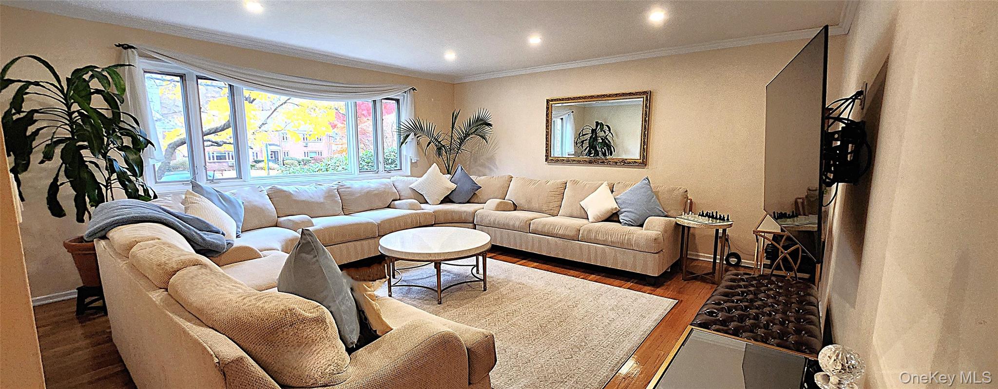 54 Lawrence Drive # A, White Plains, NY 10603