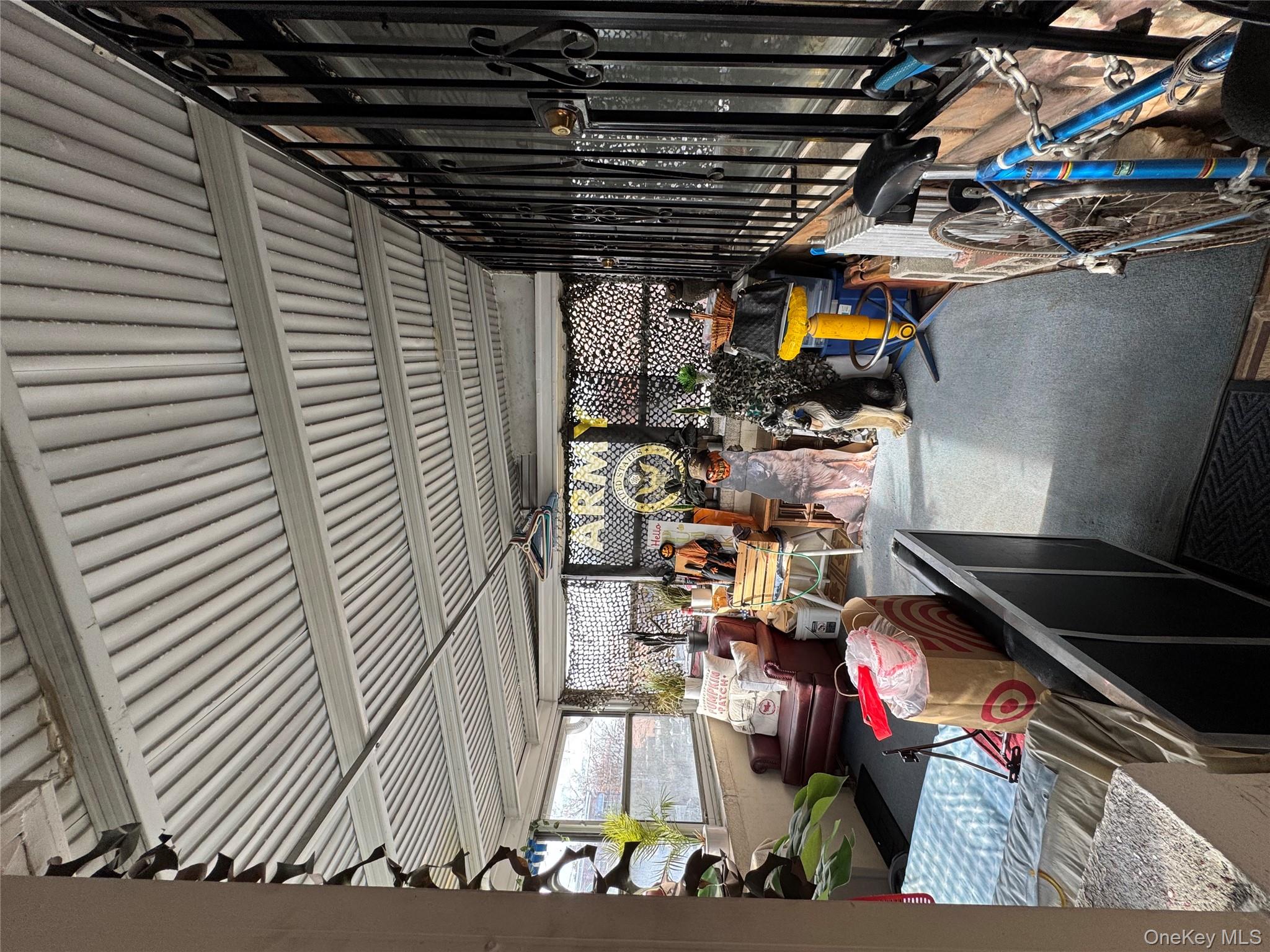 915 E 222nd Street, Bronx, NY 10469