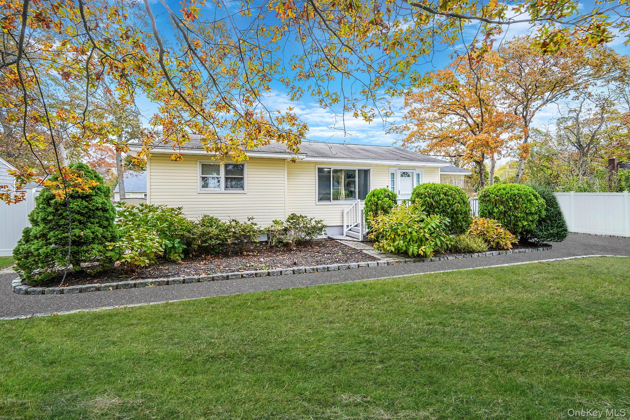 307 Jefferson Drive, Mastic Beach, NY 11951