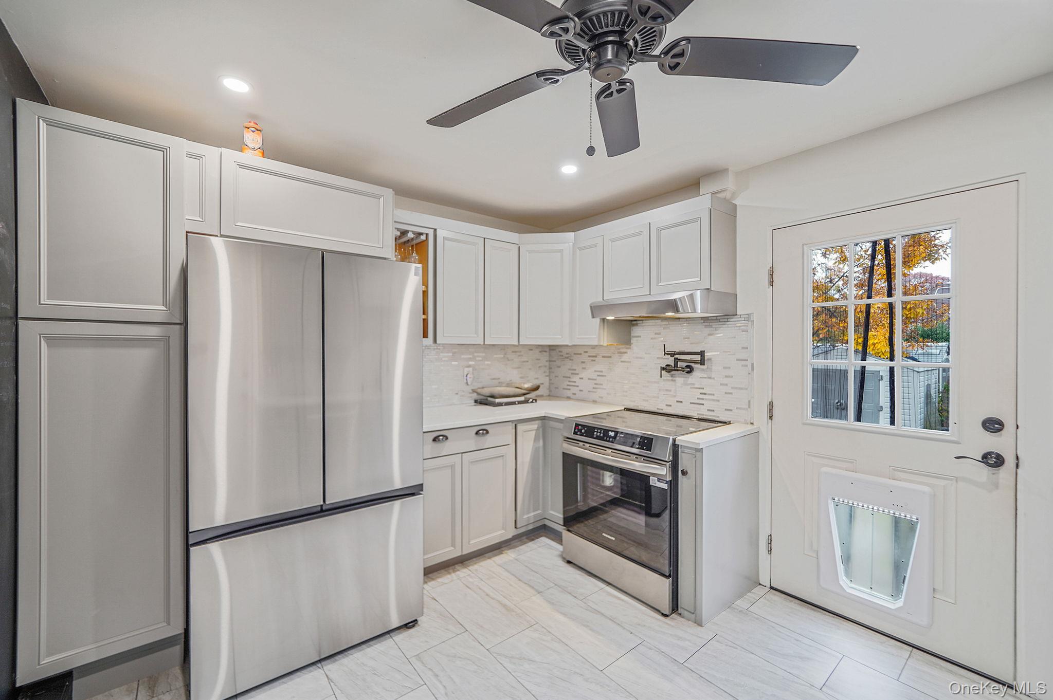 307 Jefferson Drive, Mastic Beach, NY 11951