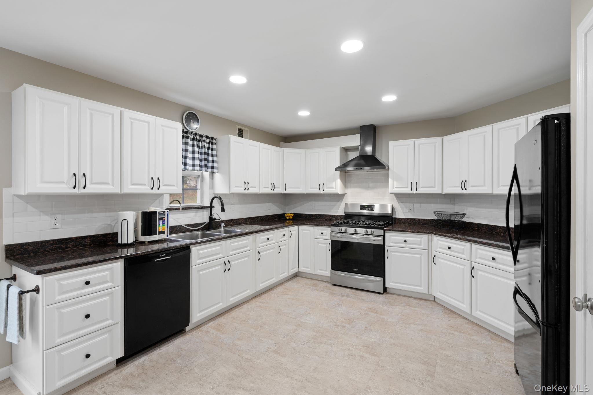 317 Angelo Drive, Montgomery, NY 12549