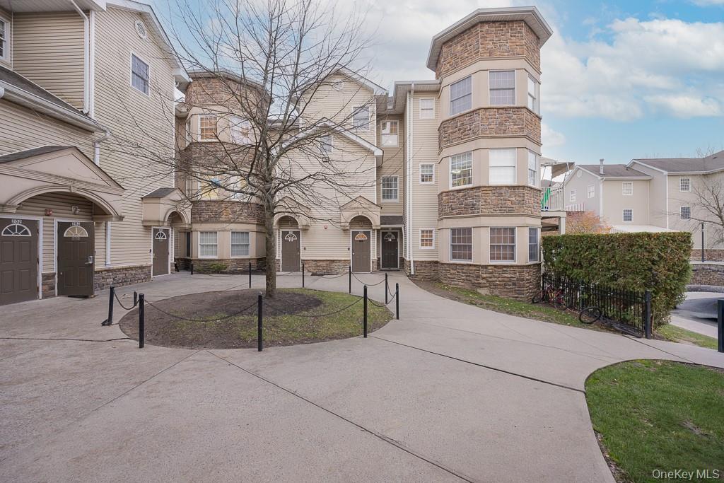 3 Horizon Court # 304, Monsey, NY 10952