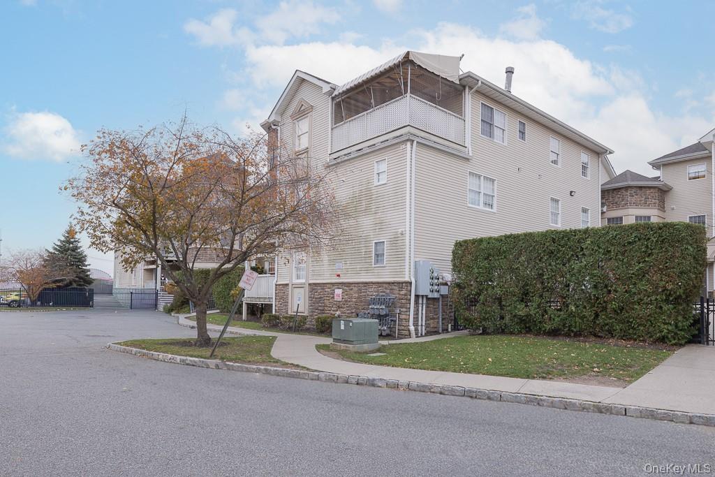 3 Horizon Court # 304, Monsey, NY 10952