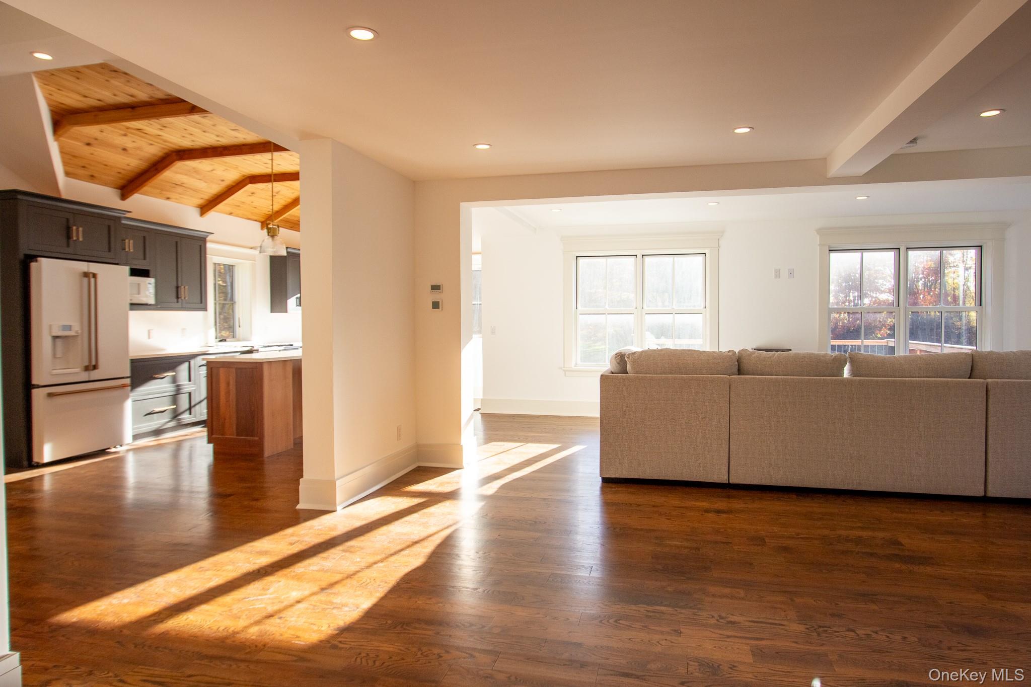 48 Konig Road, Ghent, NY 12075