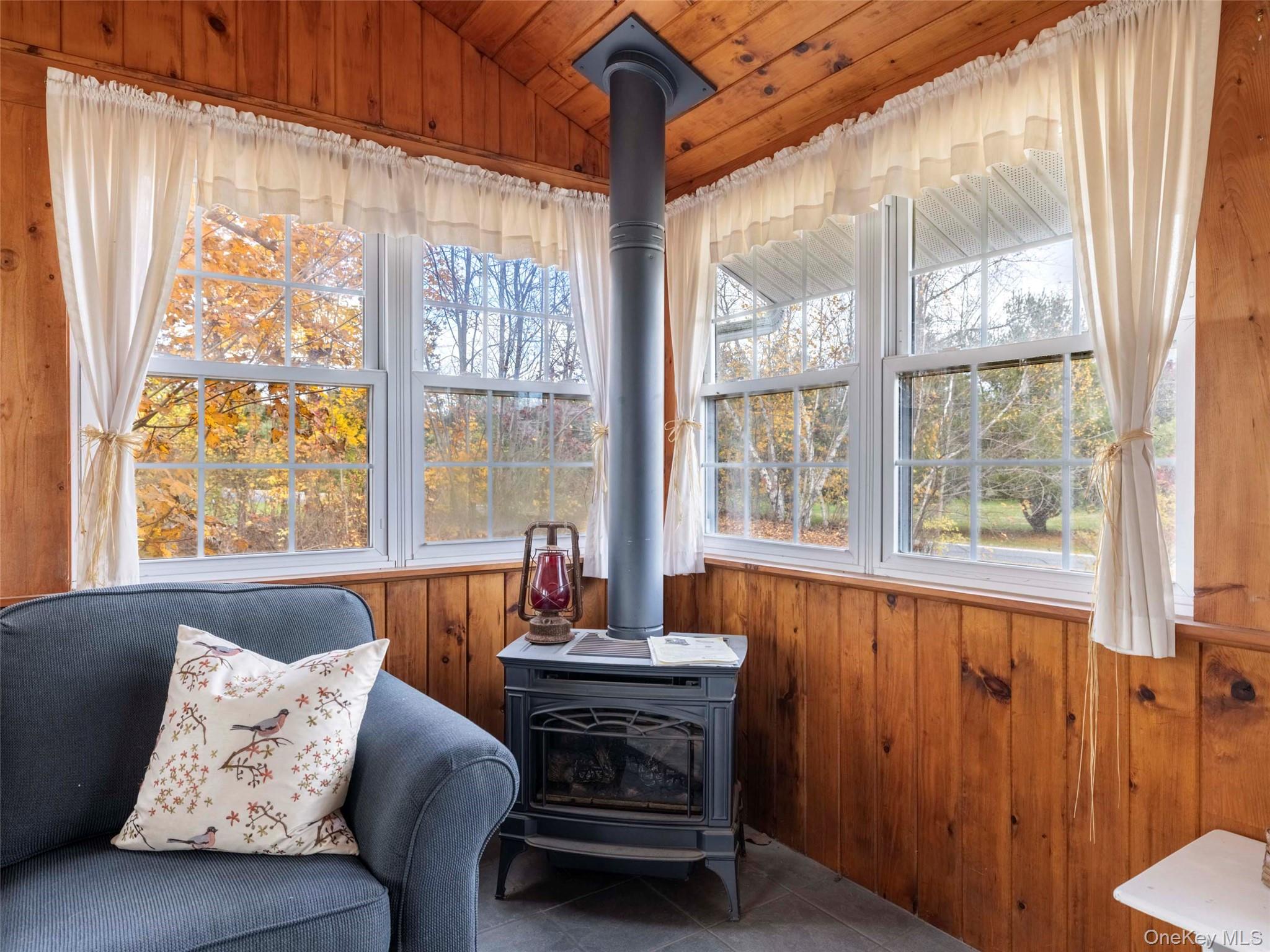 252 Route 199, Red Hook, NY 12571