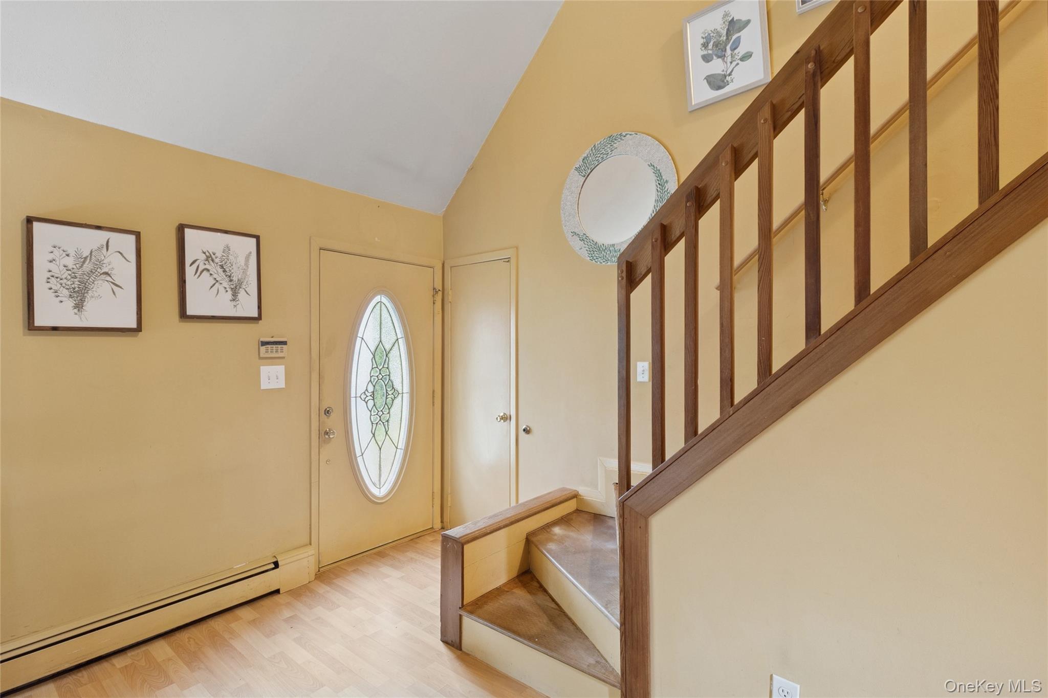 3 Meadowgrass Lane, Southampton, NY 11968