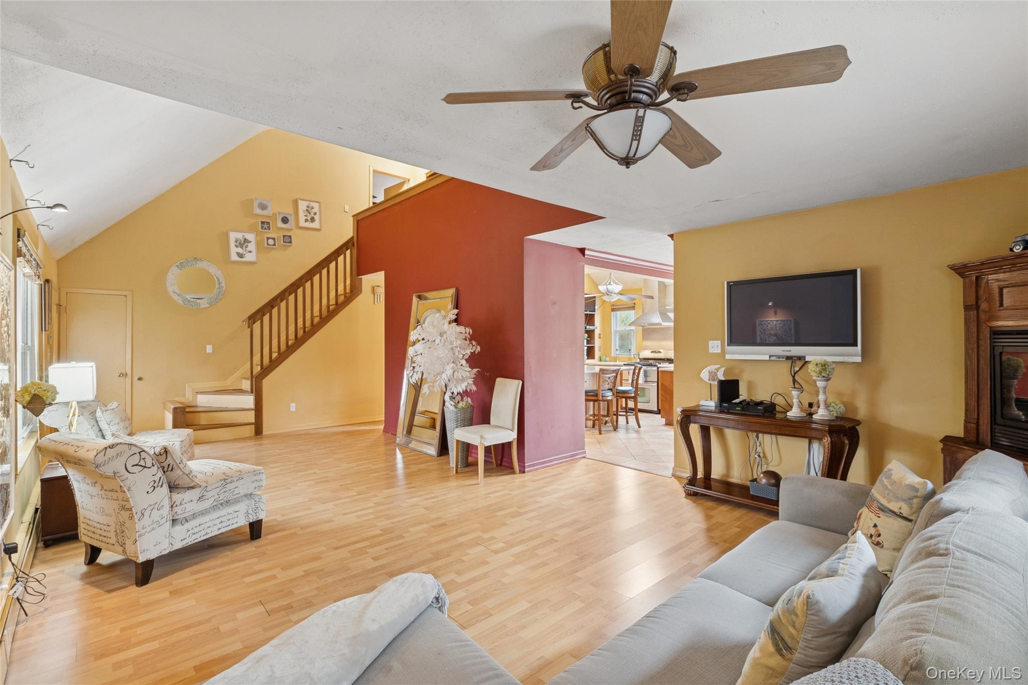 3 Meadowgrass Lane, Southampton, NY 11968