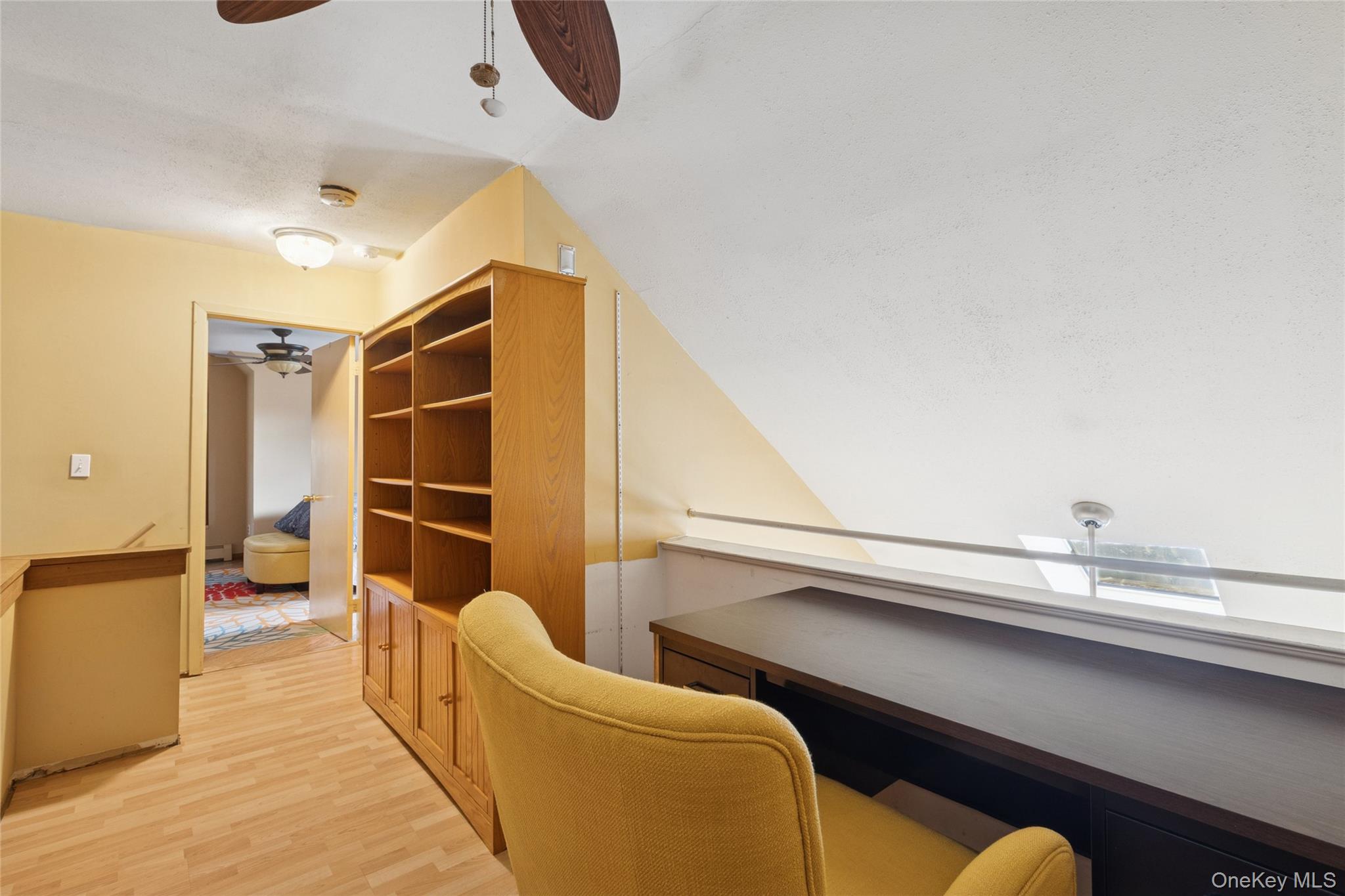 3 Meadowgrass Lane, Southampton, NY 11968