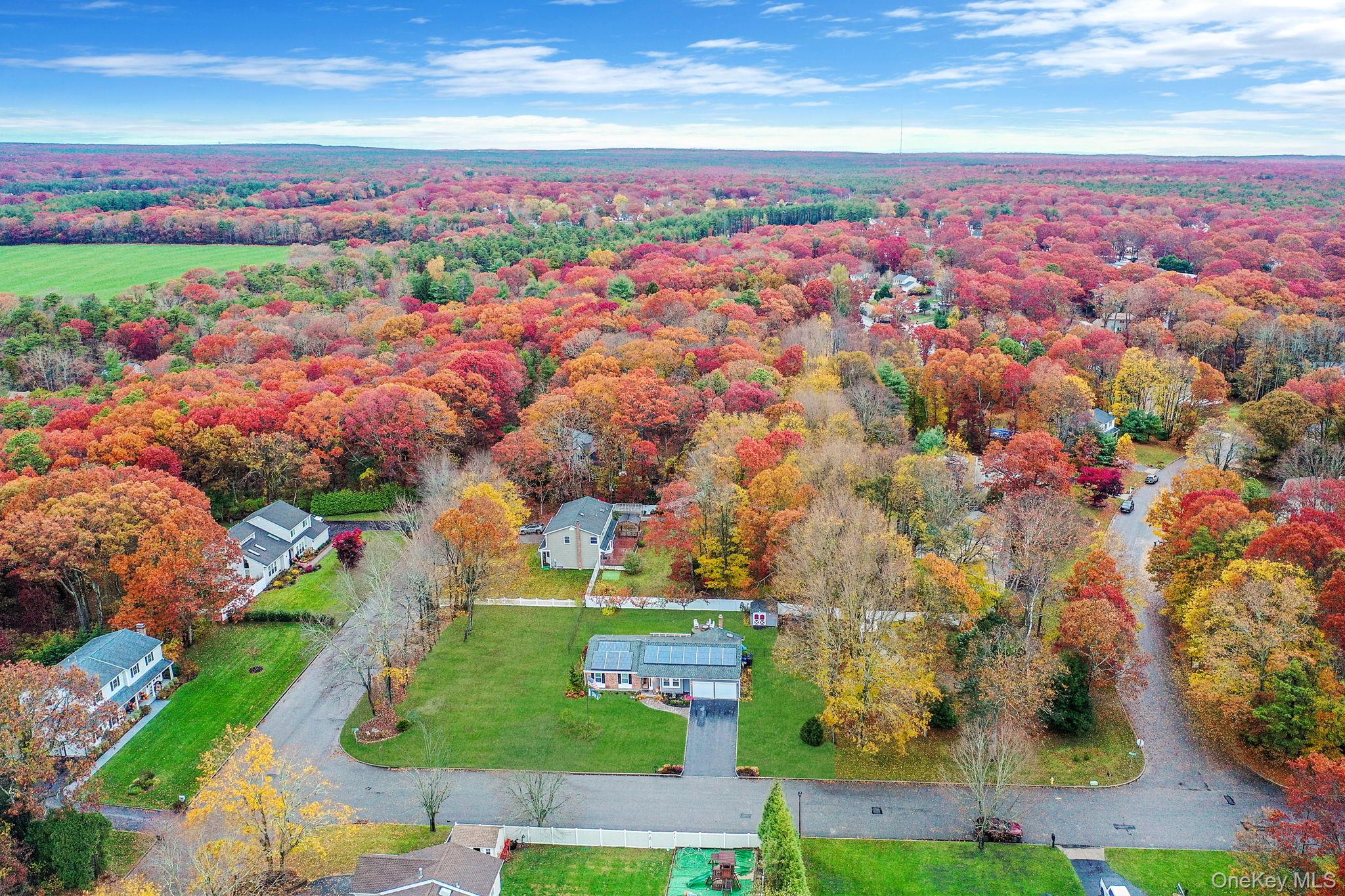 1 Fuller Drive, Ridge, NY 11961