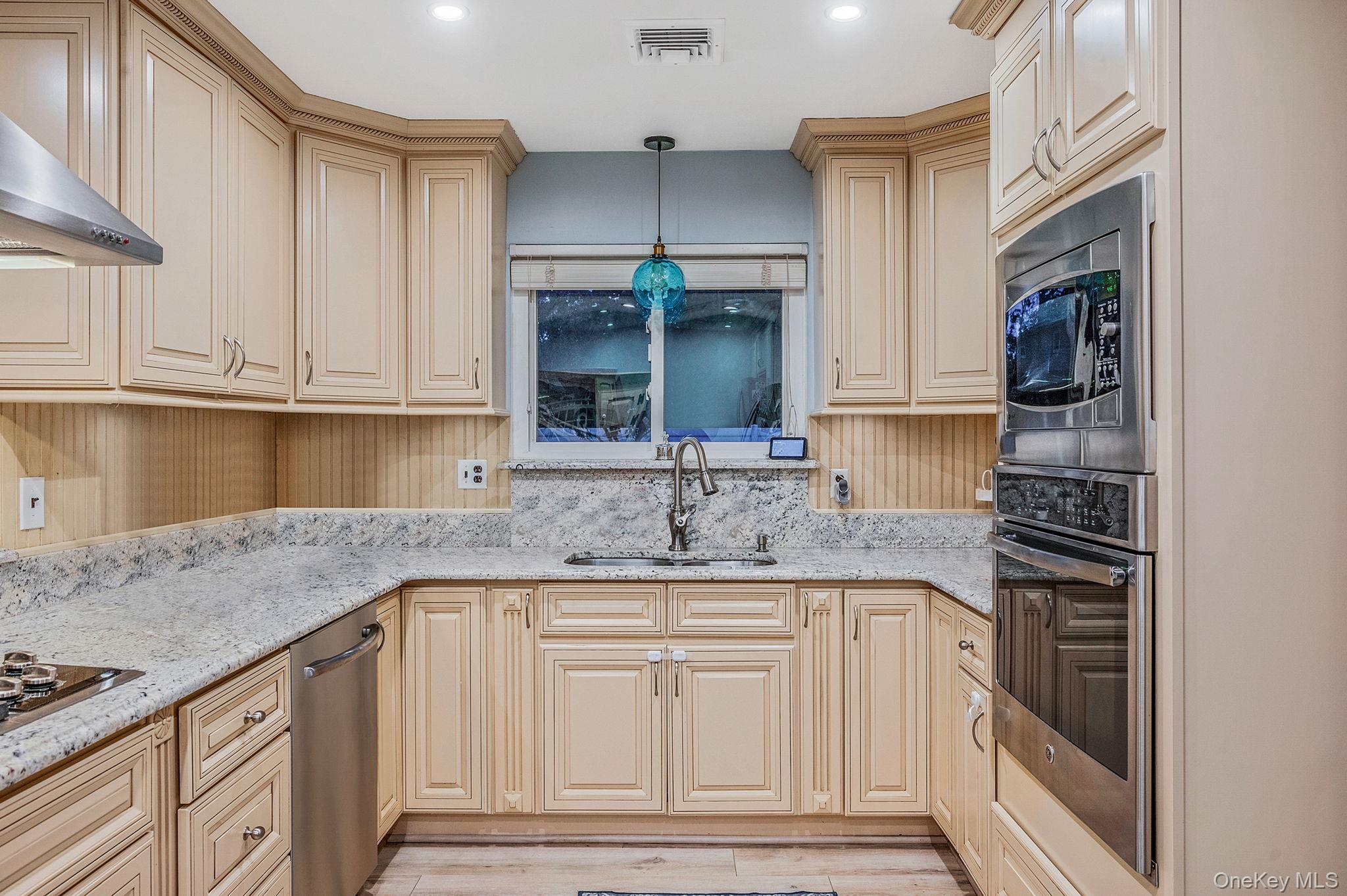 1 Fuller Drive, Ridge, NY 11961