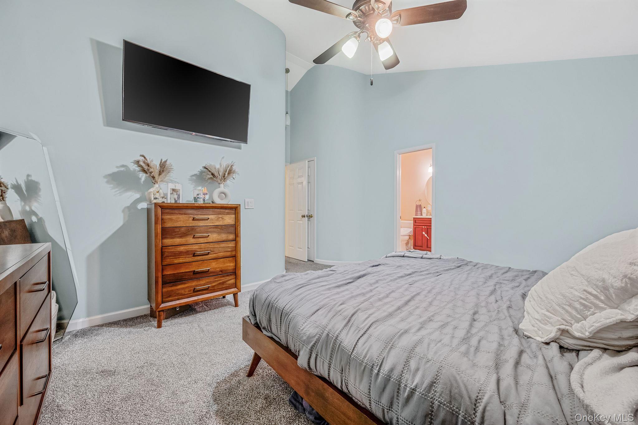 1 Fuller Drive, Ridge, NY 11961