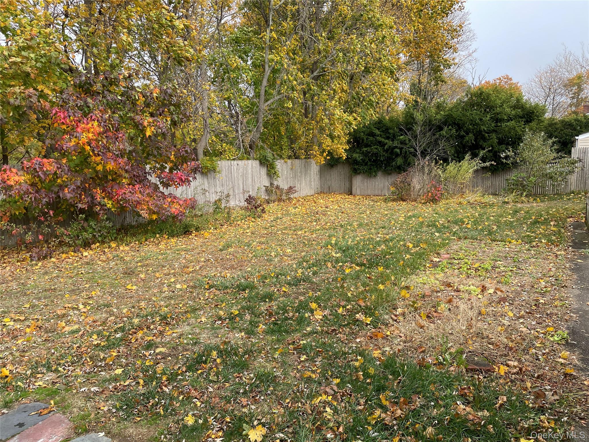 335 Alfred Street, North Babylon, NY 11703