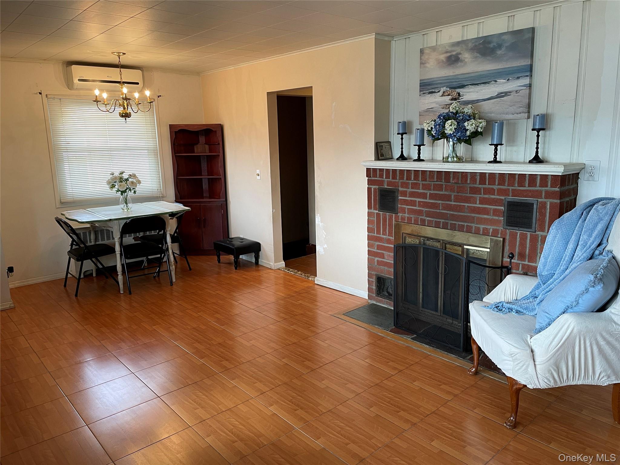 335 Alfred Street, North Babylon, NY 11703