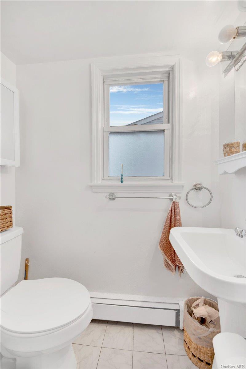 16 Rigby Street, Yonkers, NY 10704