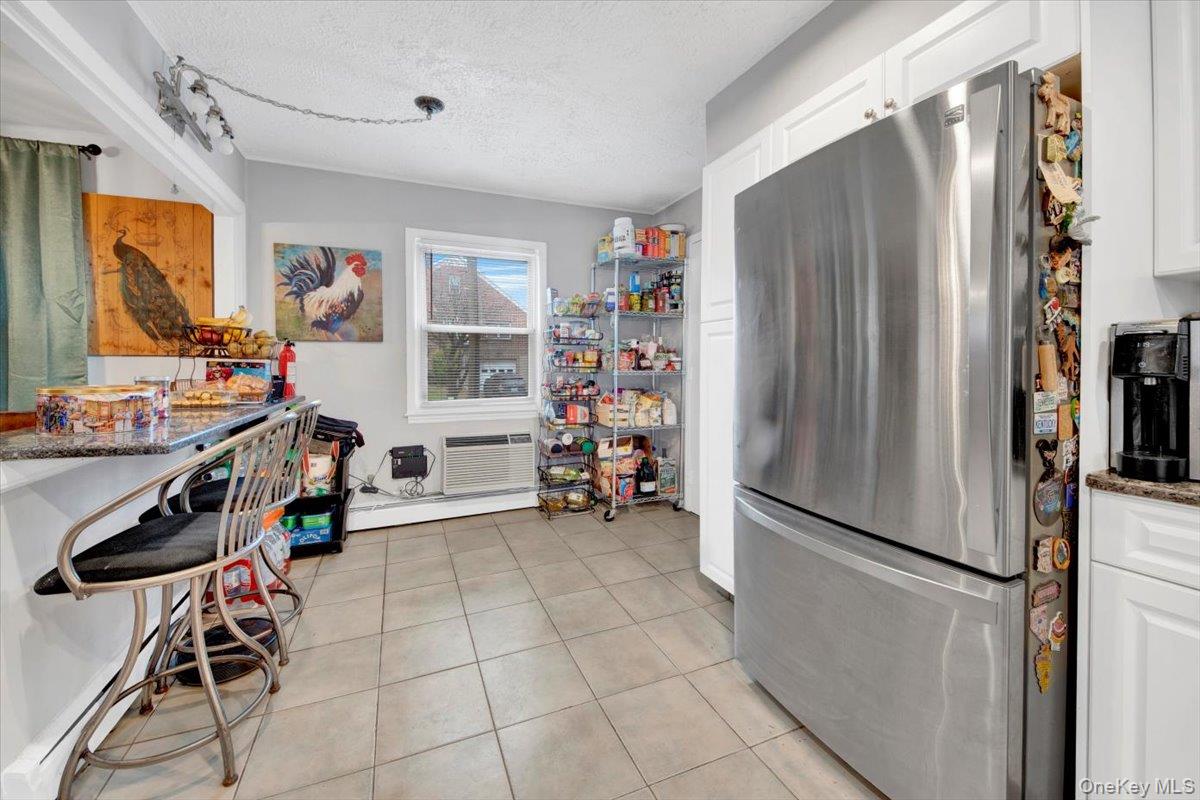 16 Rigby Street, Yonkers, NY 10704