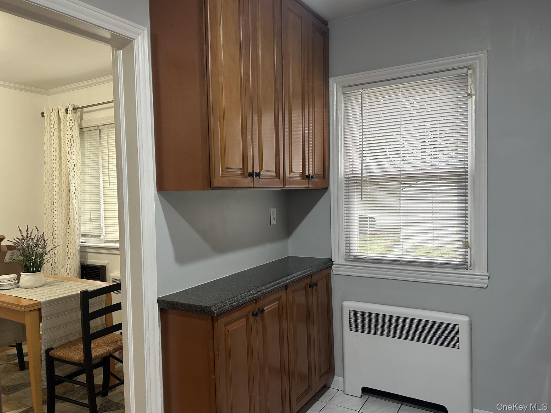 46 Beechwood Lane, New Hyde Park, NY 11040