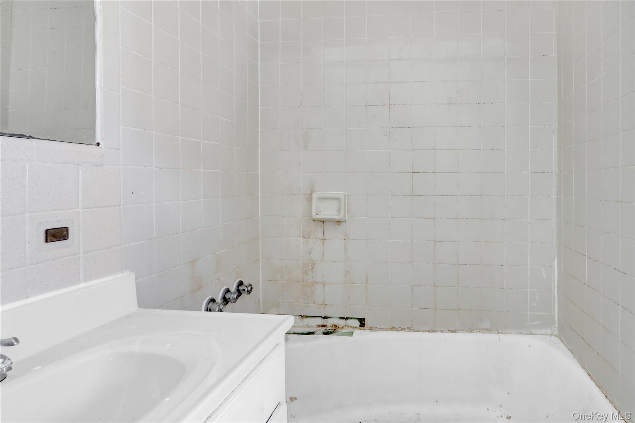 2217 Collier Avenue, Far Rockaway, NY 11691