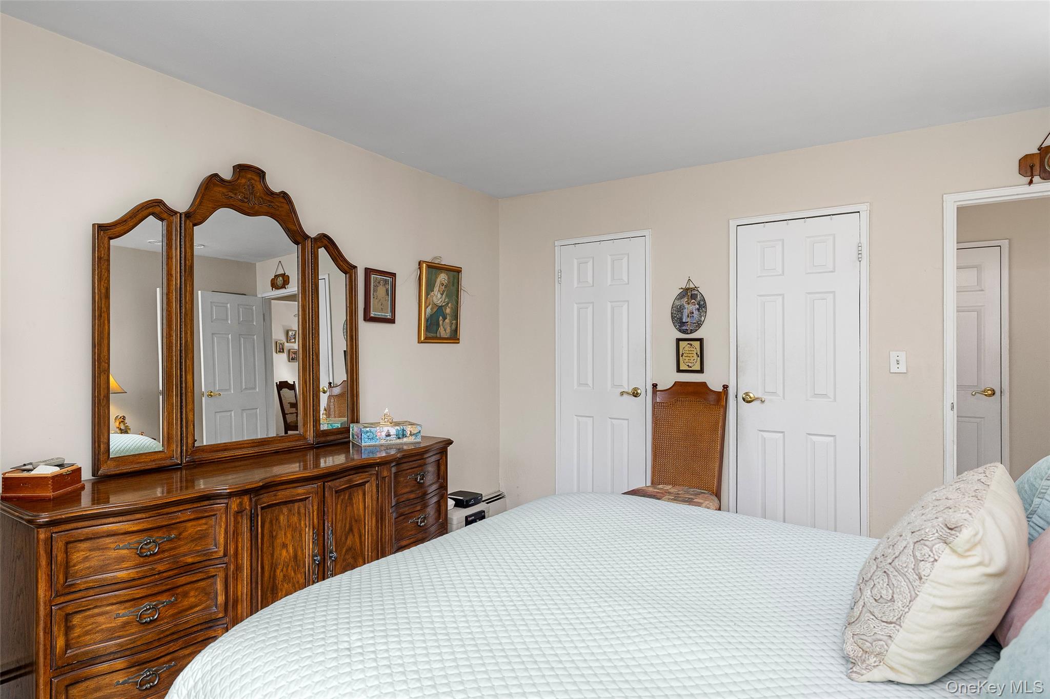 307-13 Hicksville Road # 13, Bethpage, NY 11714