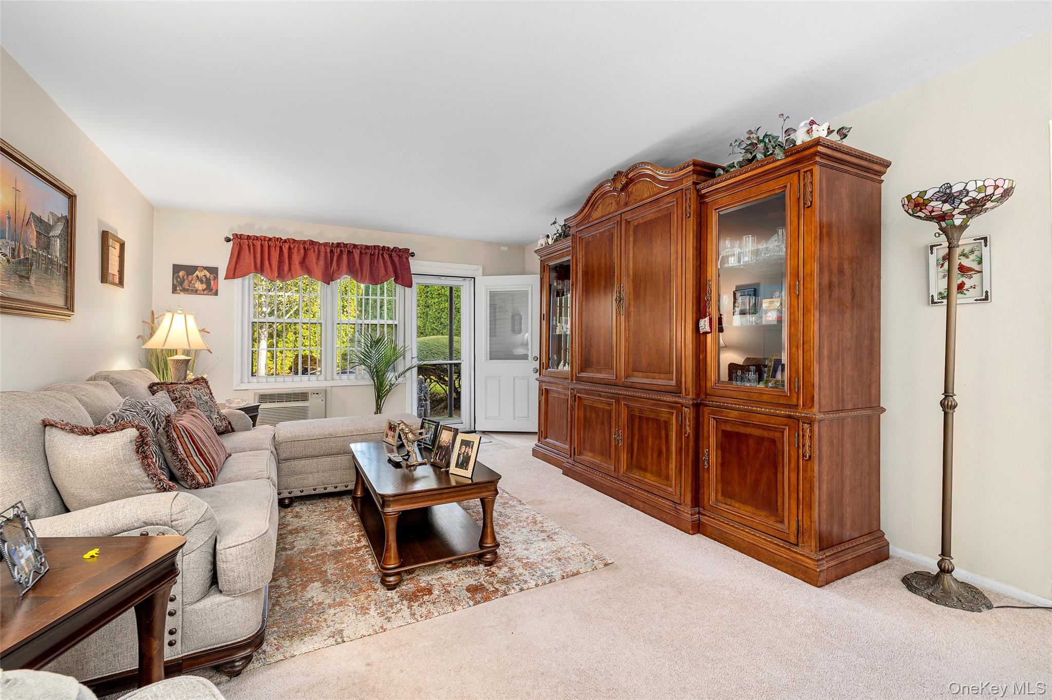 307-13 Hicksville Road # 13, Bethpage, NY 11714