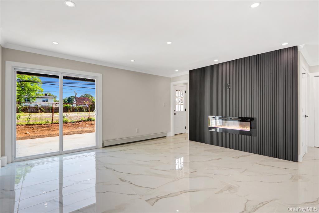 12 Woodcock Lane, Levittown, NY 11756