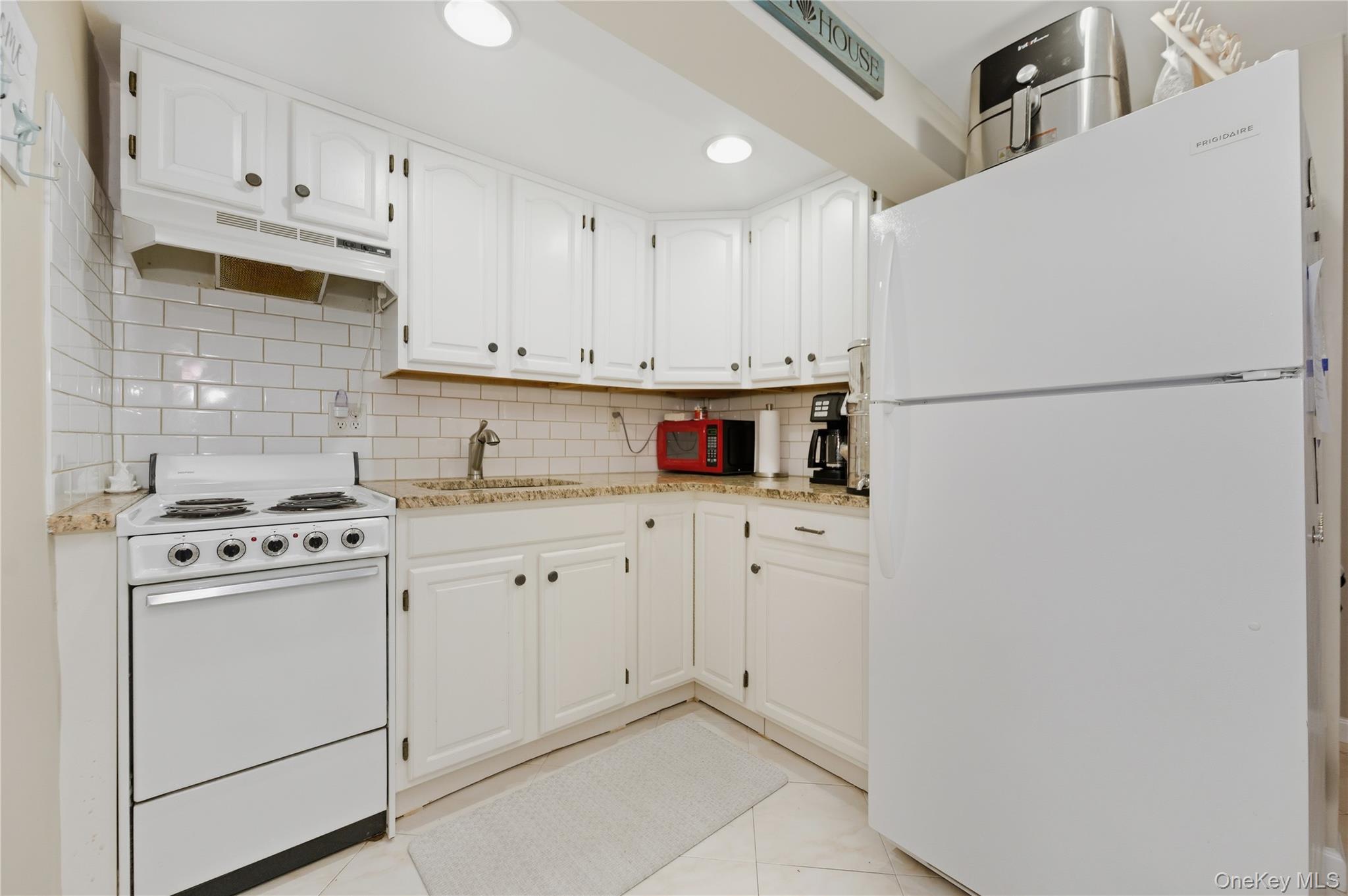 371 E Penn Street, Long Beach, NY 11561