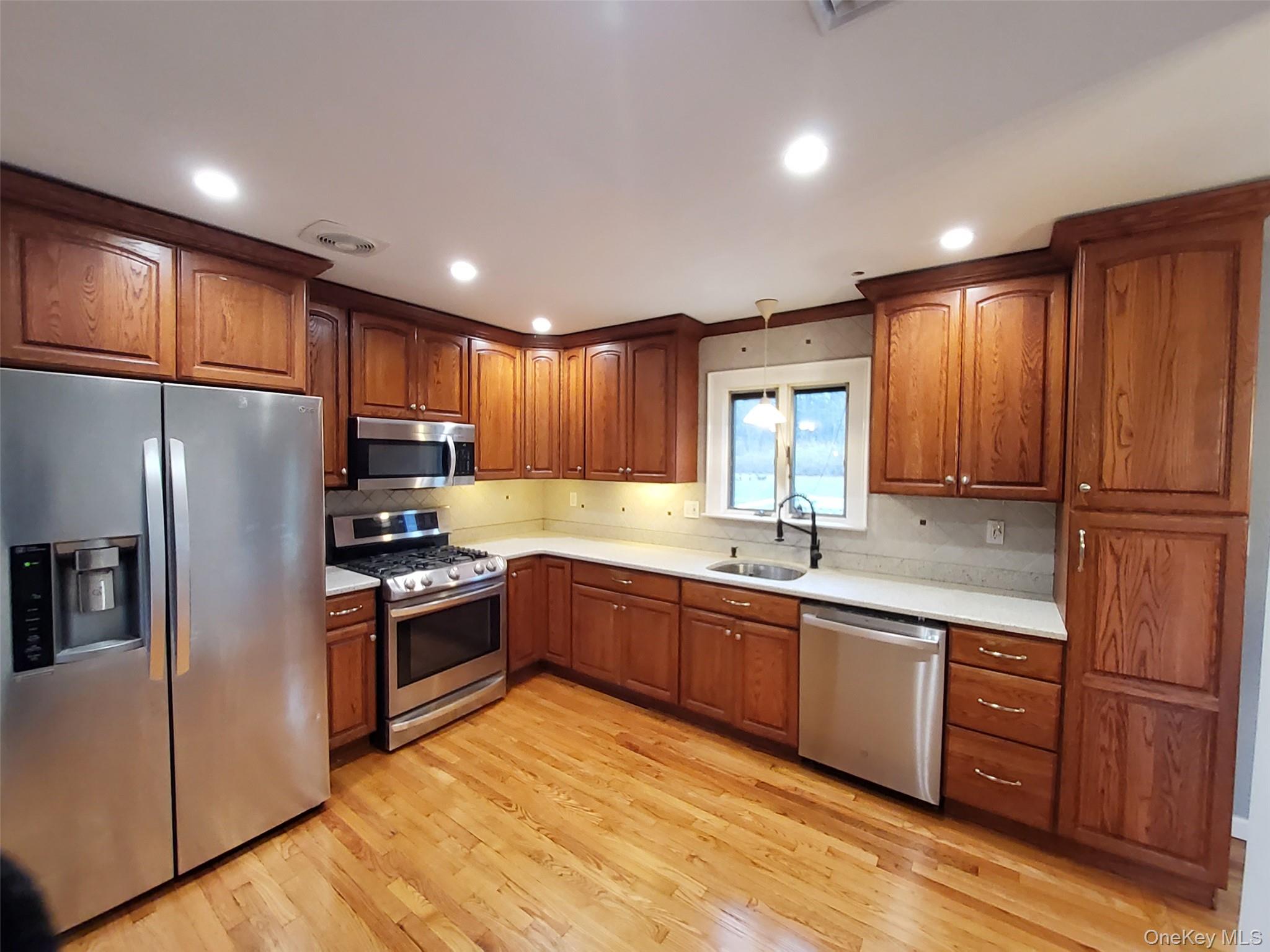 8 O Sullivan Lane, Monroe, NY 10950