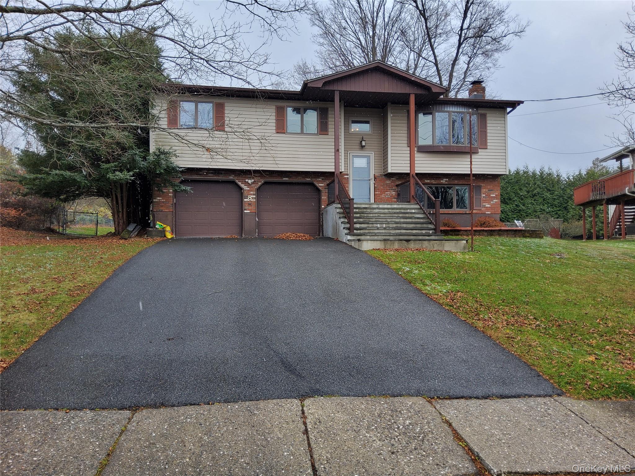 8 O Sullivan Lane, Monroe, NY 10950