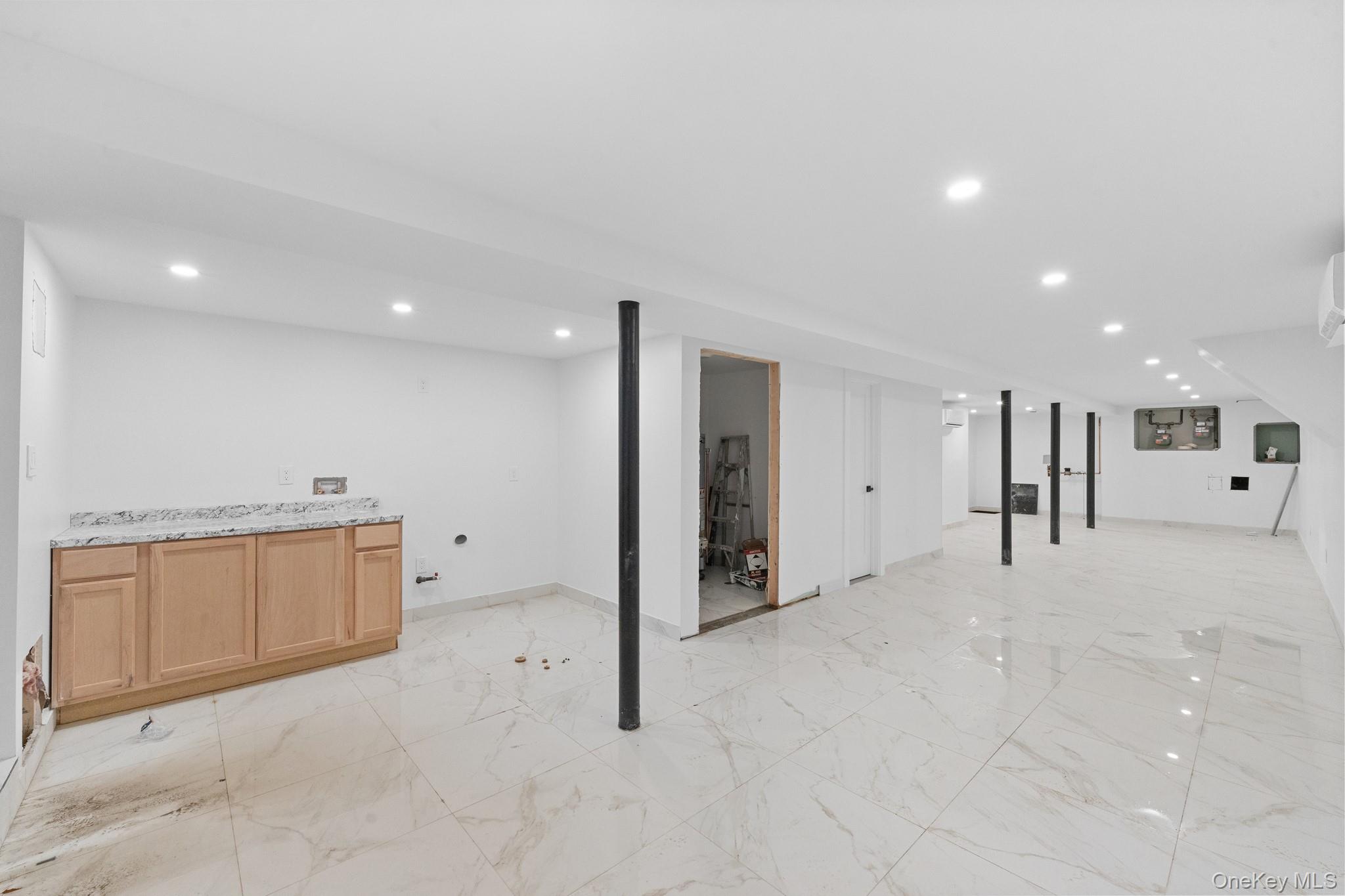 741 E 227th Street, Bronx, NY 10466