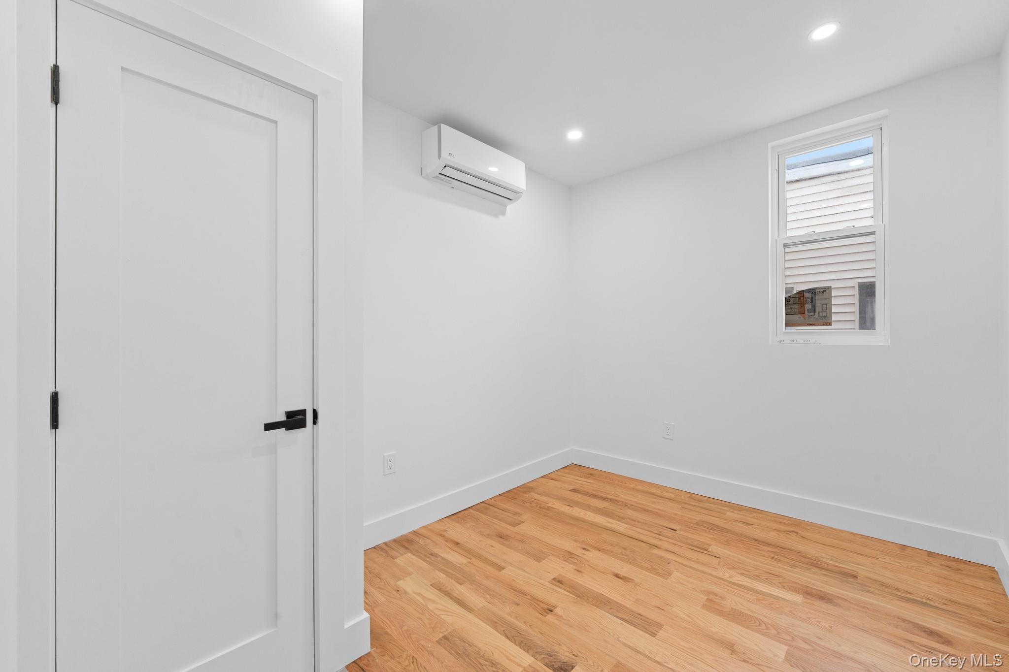 741 E 227th Street, Bronx, NY 10466