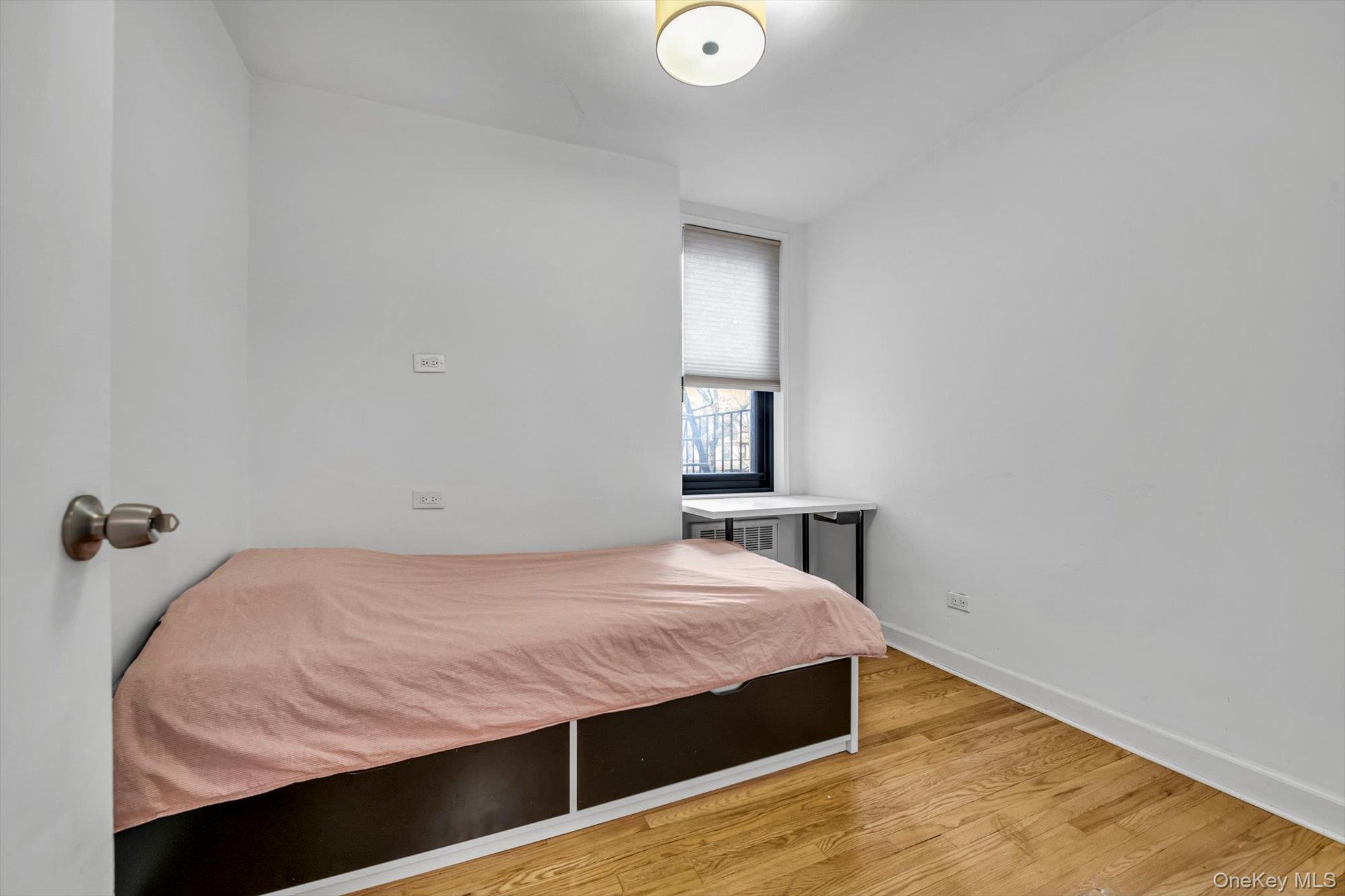 139-15 83 Ave # 305, Briarwood, NY 11435