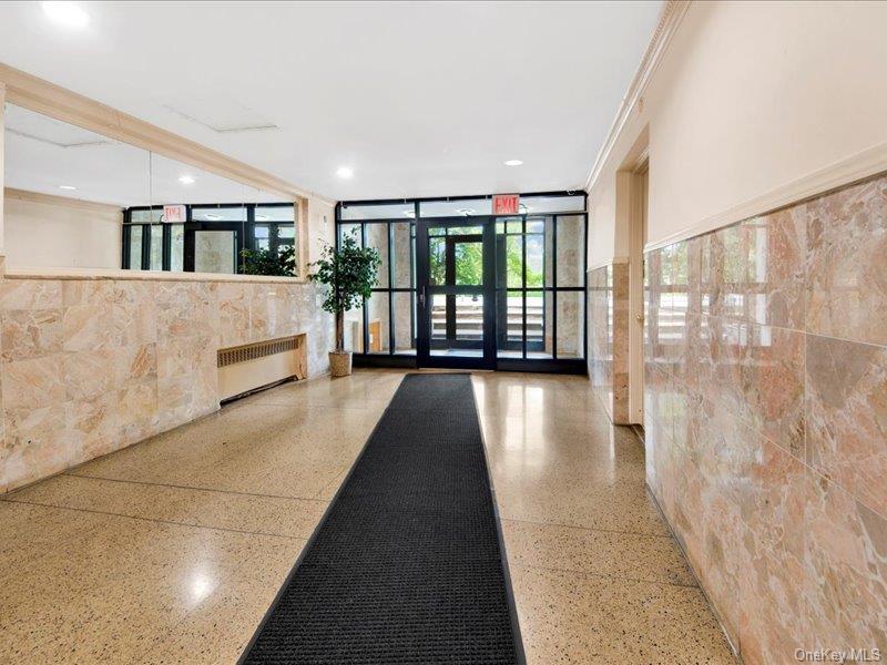 1910 S Pelham Parkway S # 3G, Bronx, NY 10461