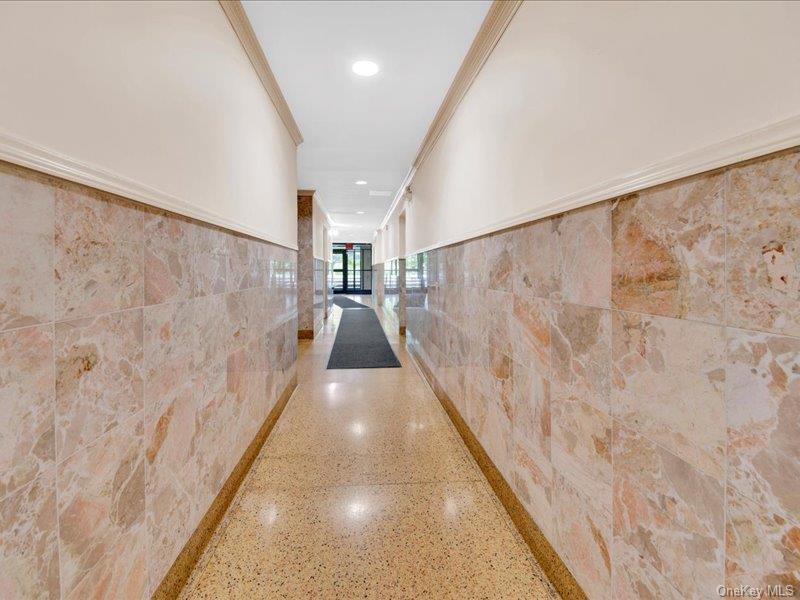 1910 S Pelham Parkway S # 3G, Bronx, NY 10461