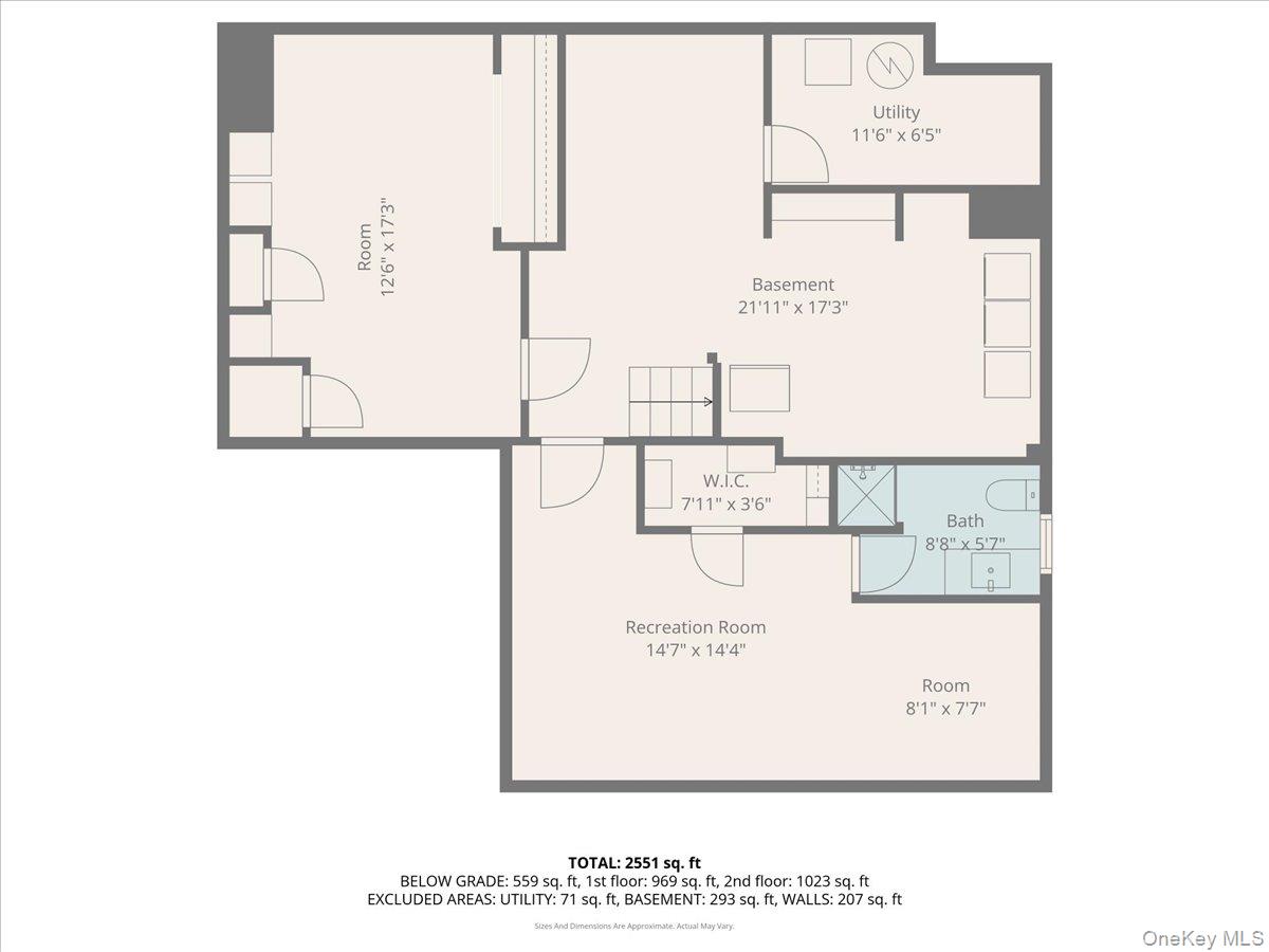 44 E End Avenue, Hicksville, NY 11801