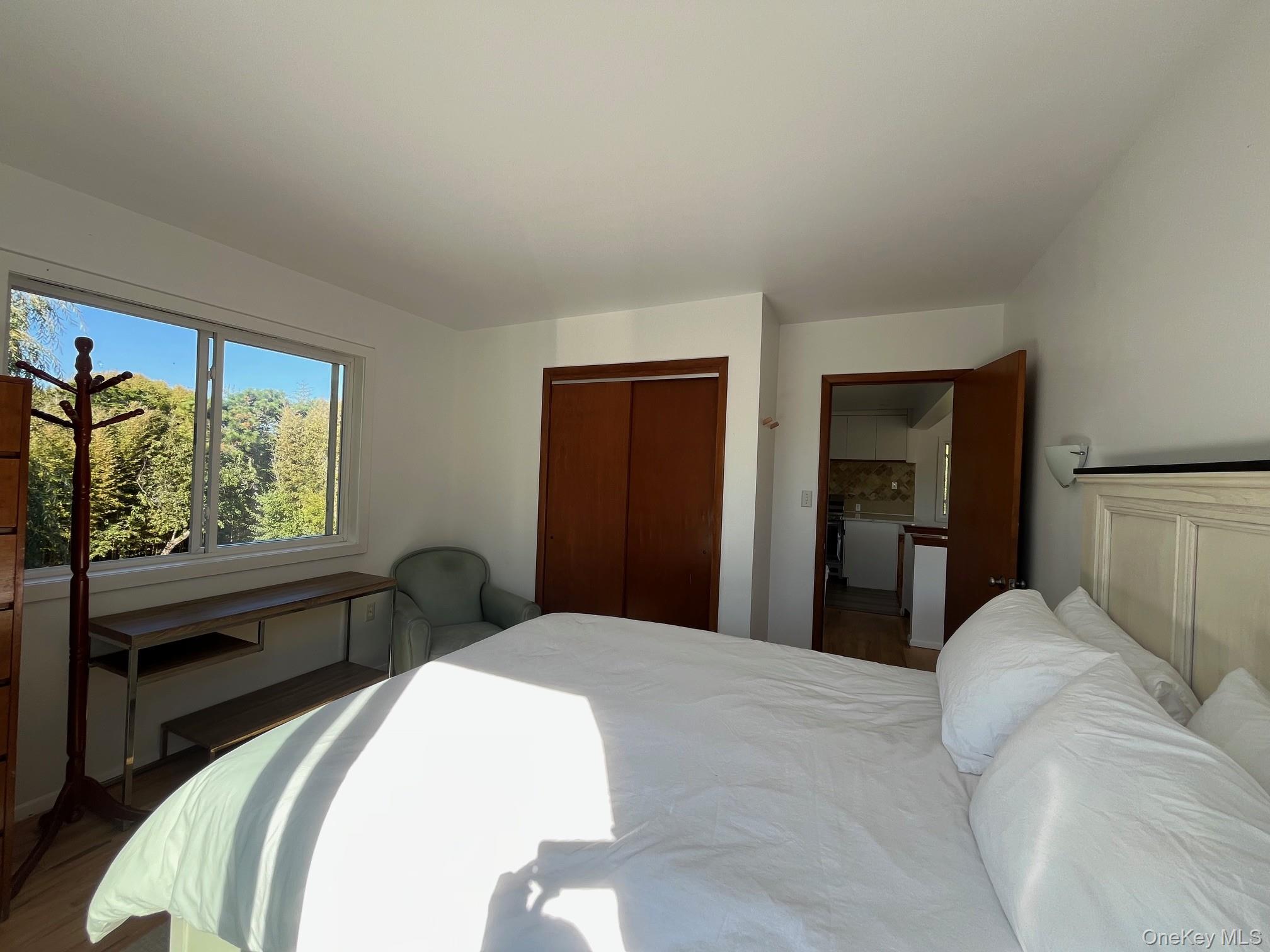 150 Clipper Roadway, Corneille Estates, NY 11770