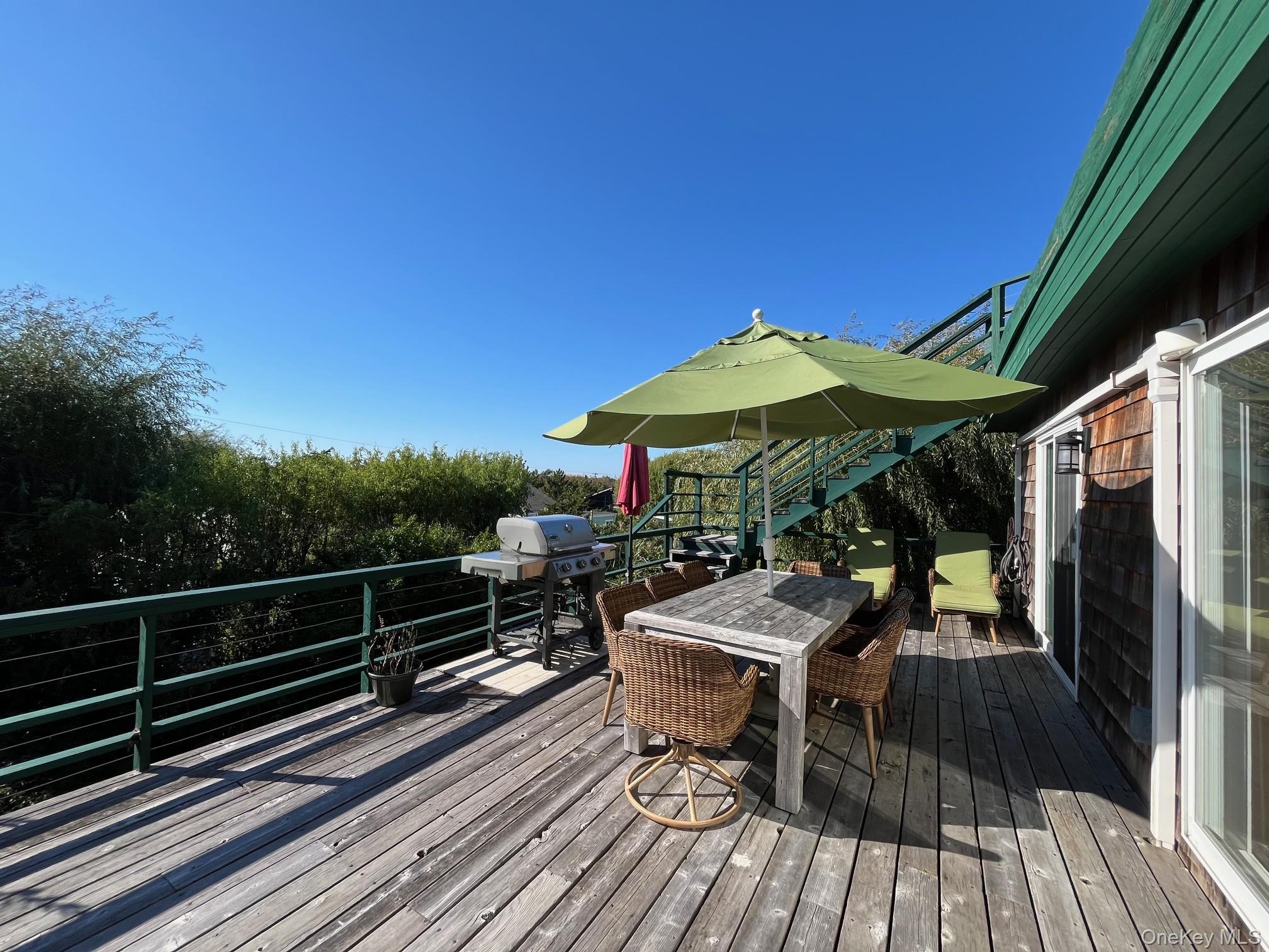 150 Clipper Roadway, Corneille Estates, NY 11770