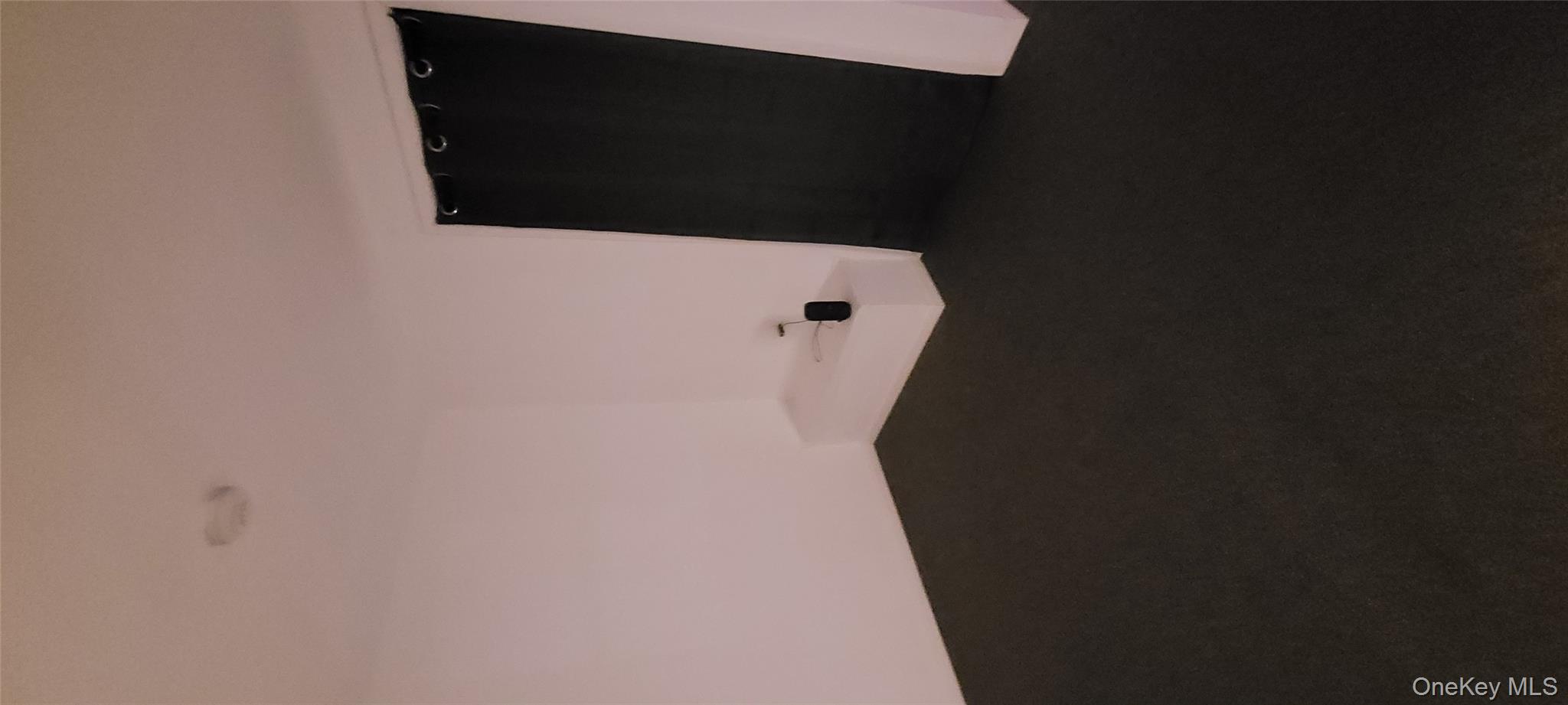 2 Williamsburg Court # C, Ridge, NY 11961